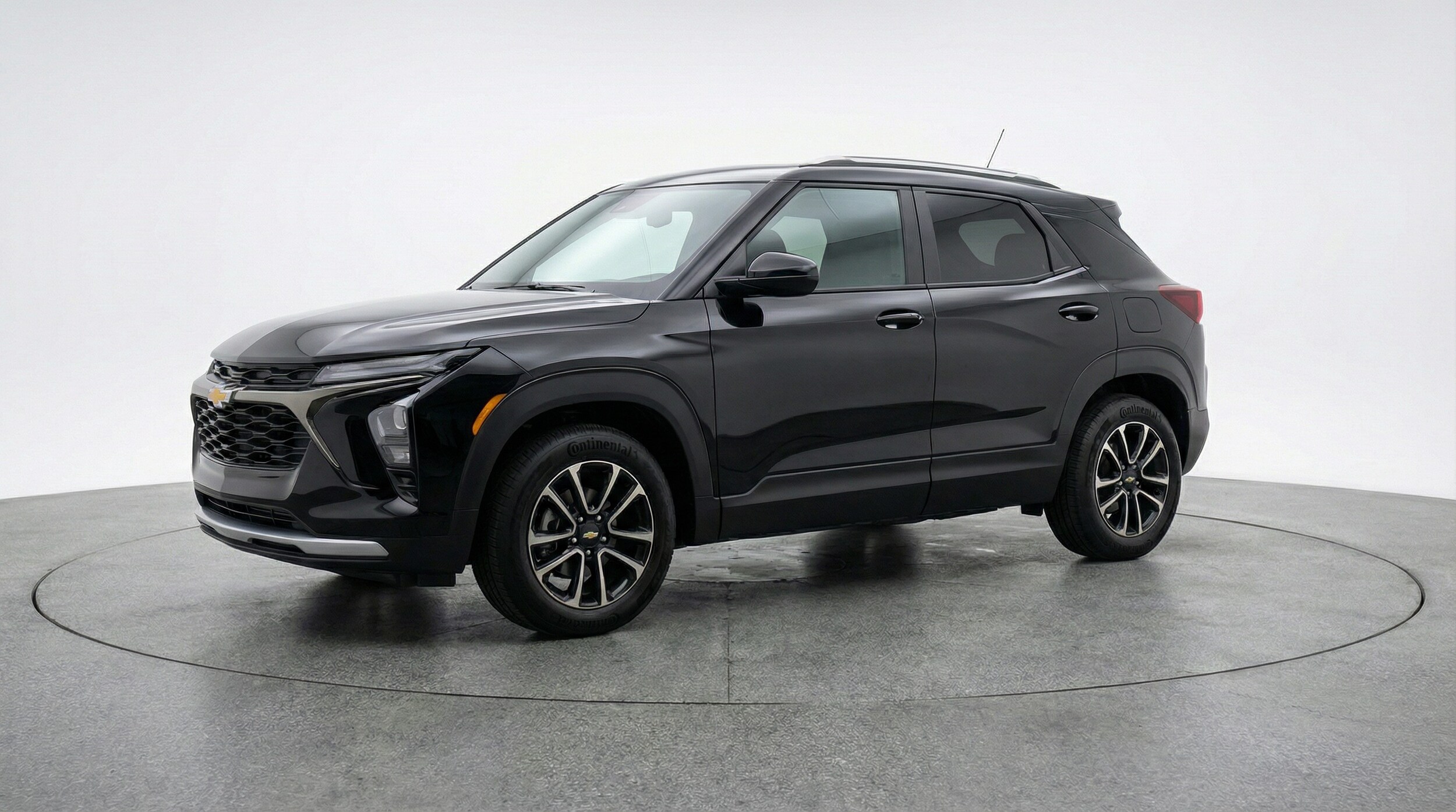 Thumbnail: 2025 Chevrolet TrailBlazer - 3