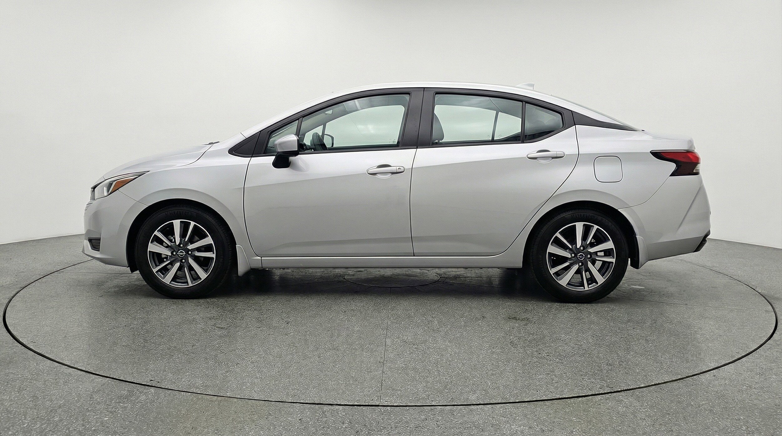 Thumbnail: 2025 Nissan Versa - 5