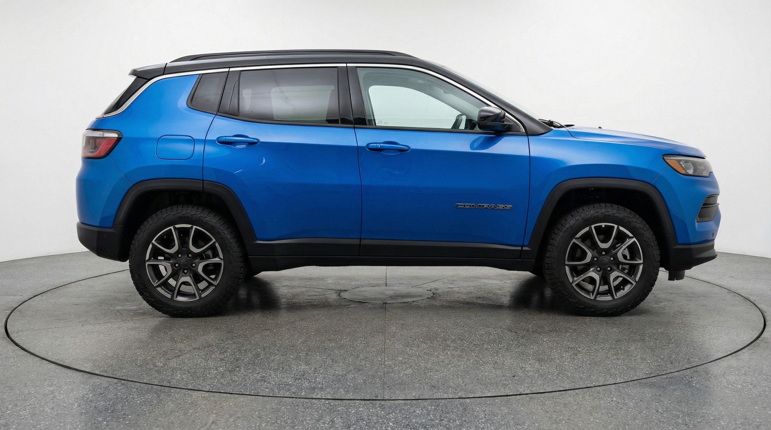 Thumbnail: 2025 Jeep Compass - 8