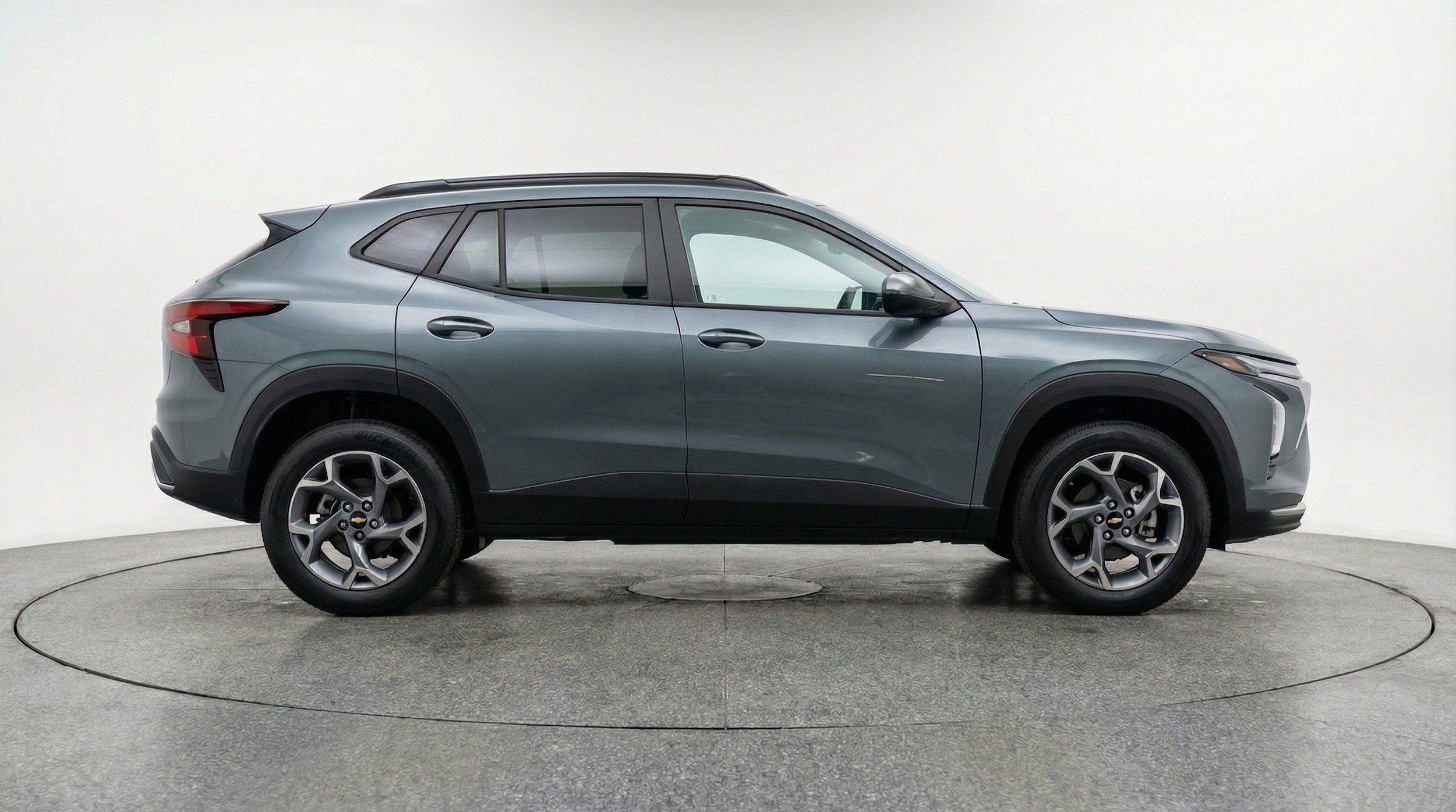 Thumbnail: 2025 Chevrolet Trax - 11