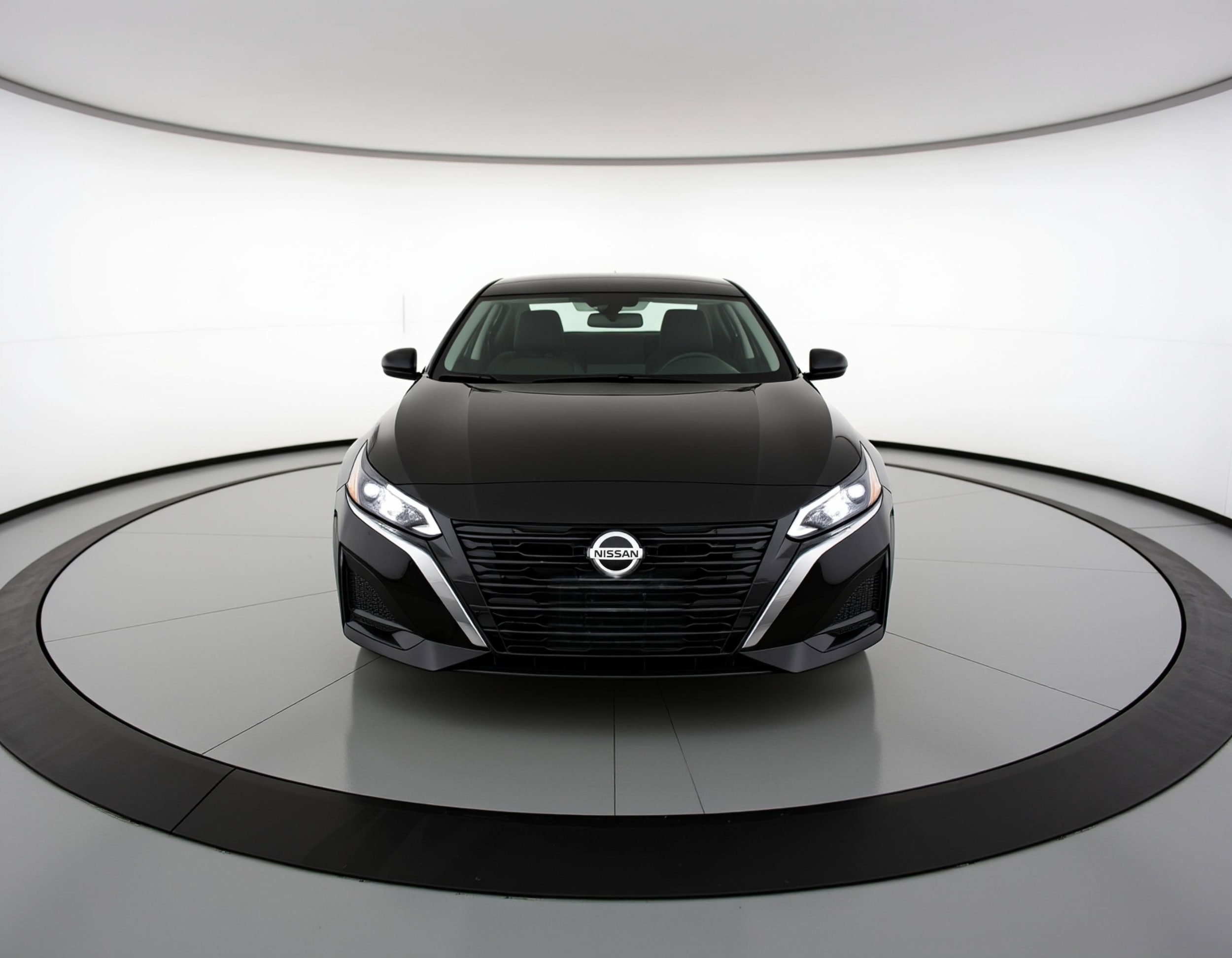 Thumbnail: 2025 Nissan Altima - 2