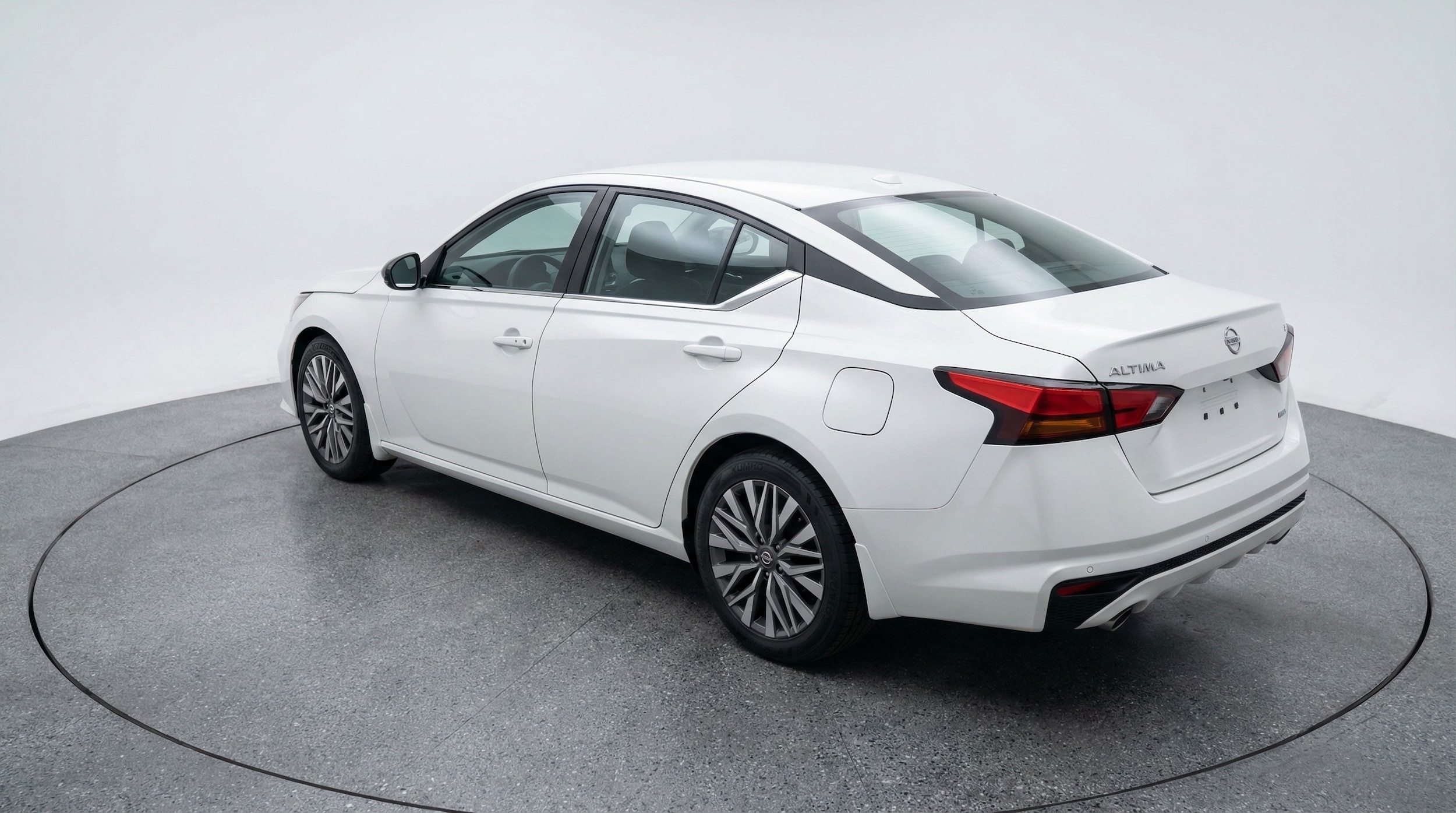 Thumbnail: 2025 Nissan Altima - 5