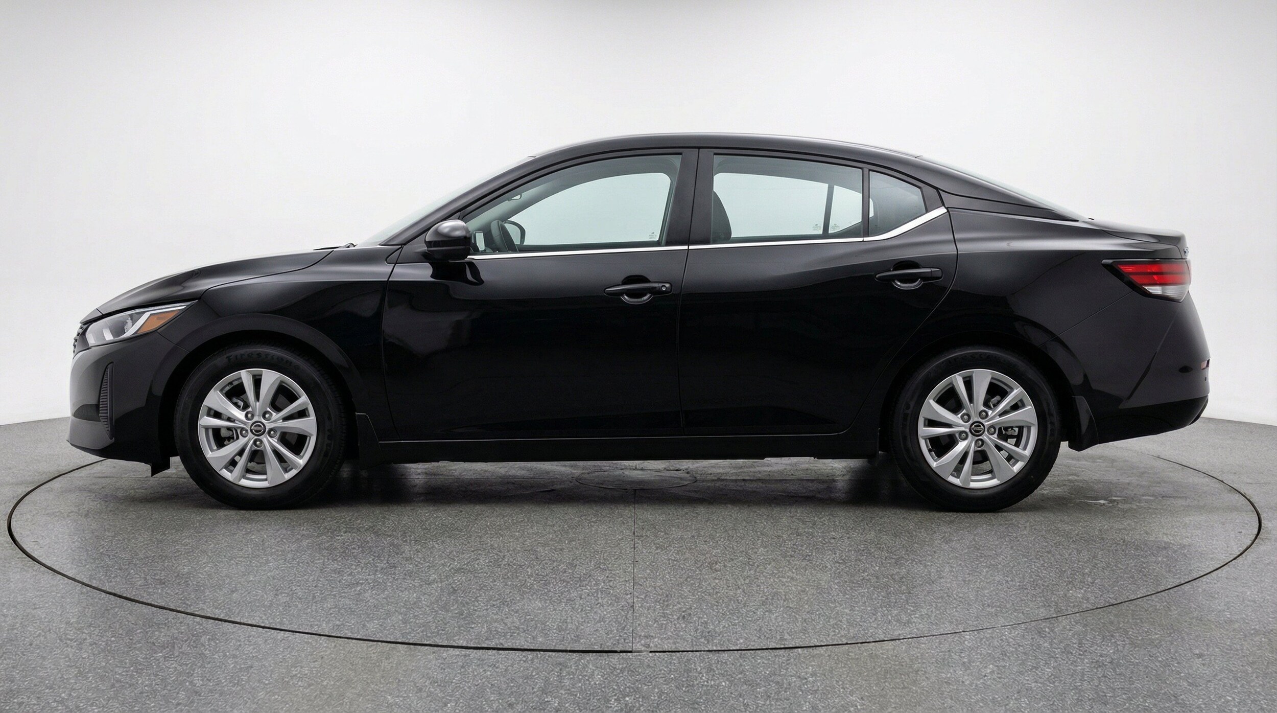 Thumbnail: 2025 Nissan Sentra - 5