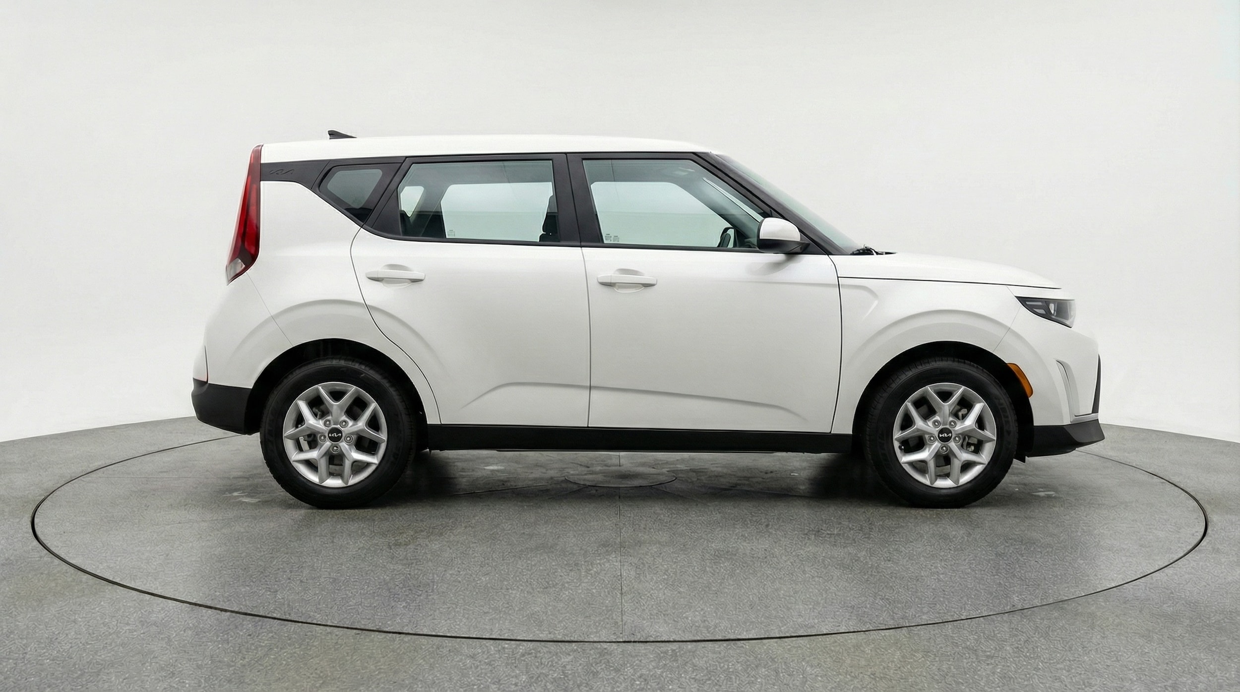 Thumbnail: 2025 Kia Soul - 8