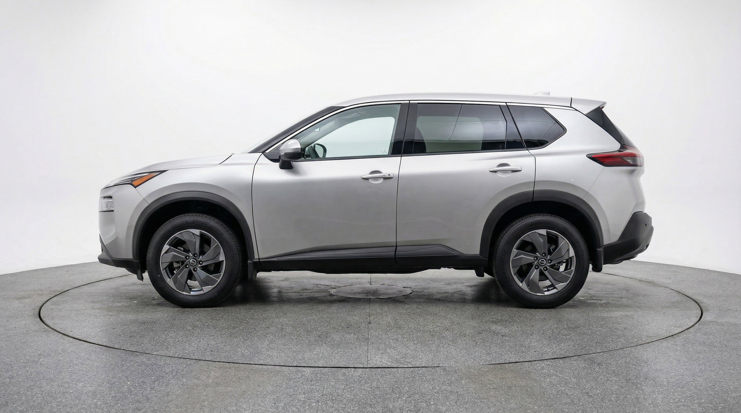 Thumbnail: 2025 Nissan Rogue - 5