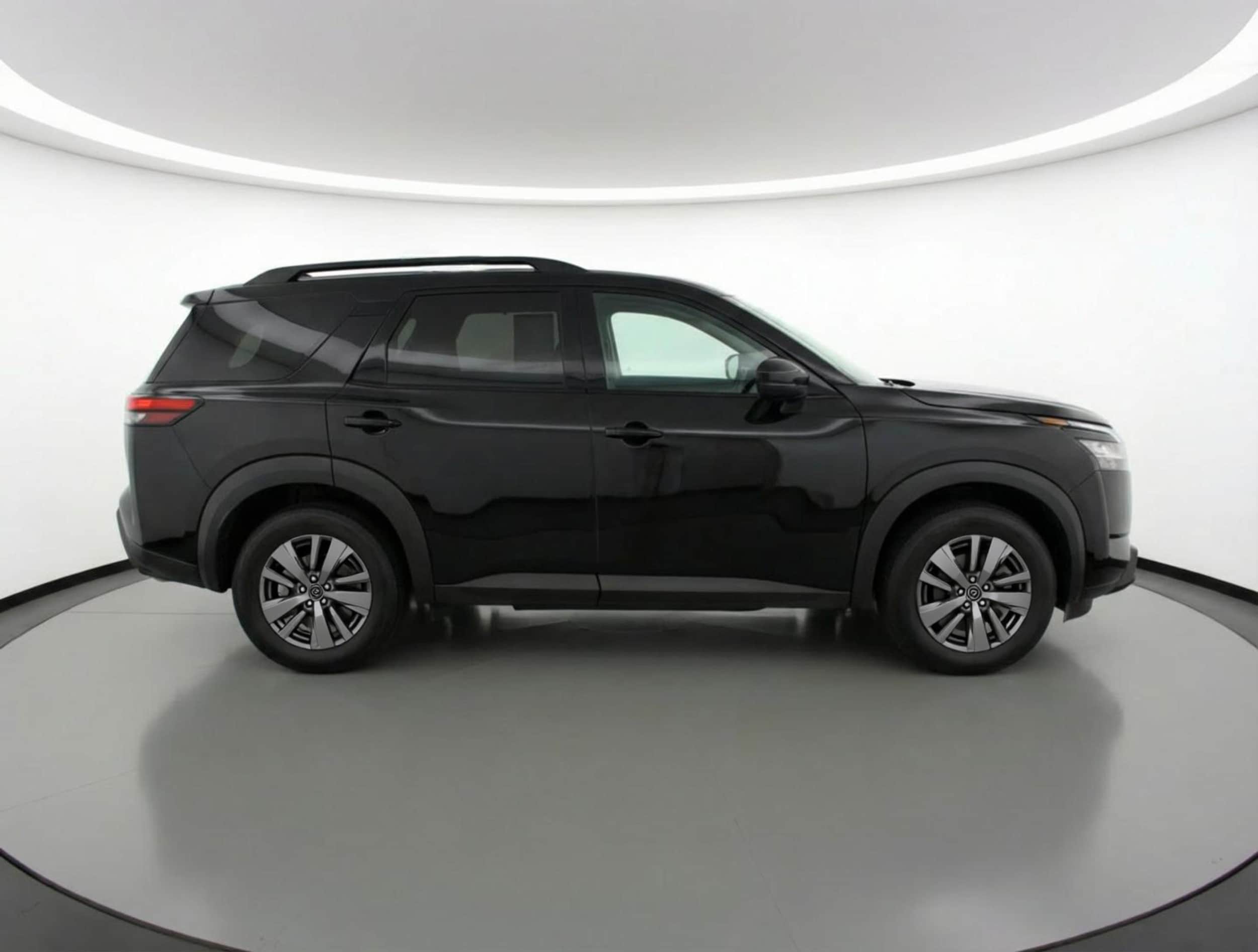 Thumbnail: 2025 Nissan Pathfinder - 8