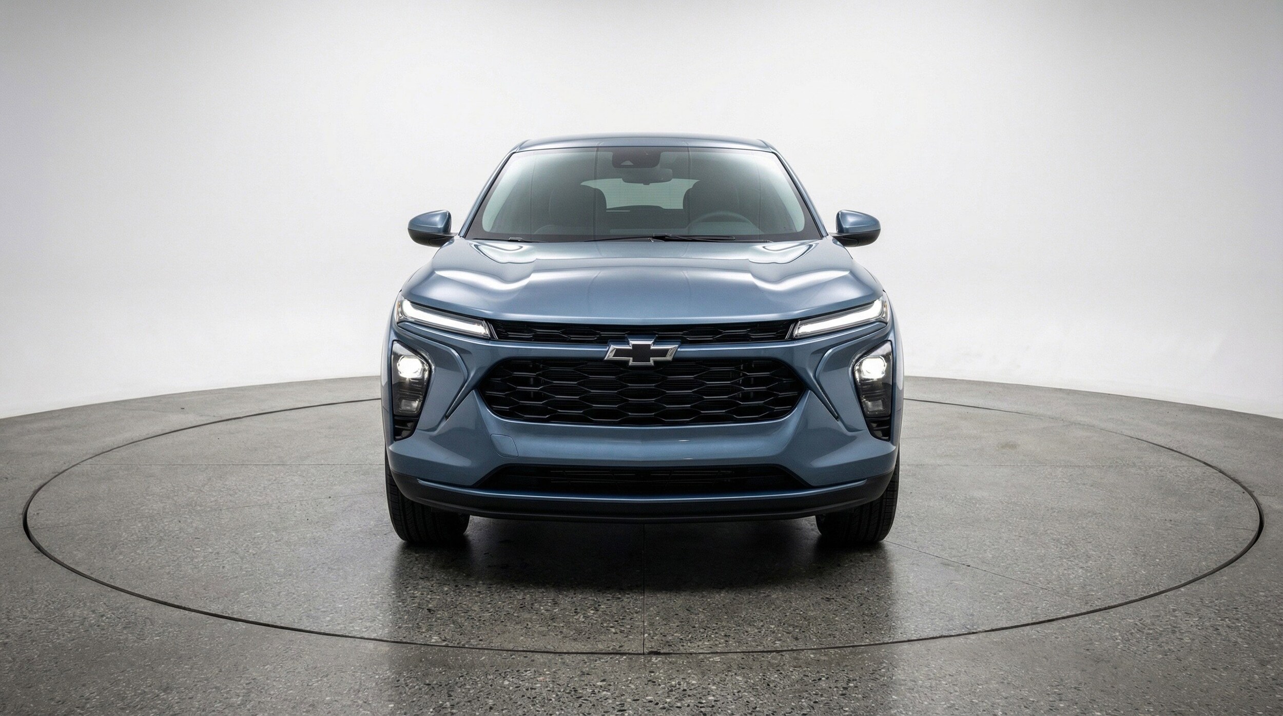 Thumbnail: 2025 Chevrolet Trax - 2