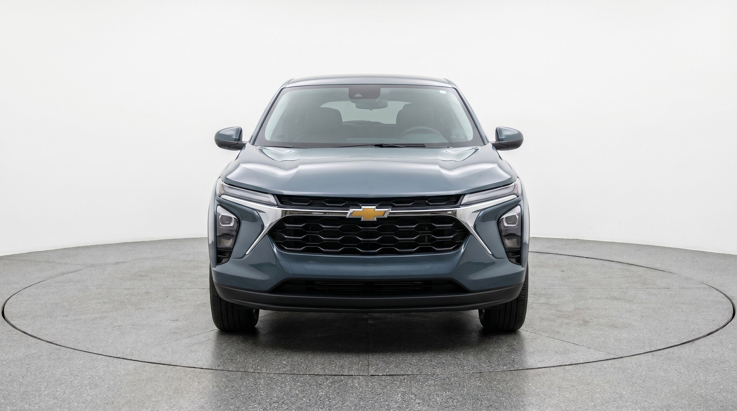 Thumbnail: 2025 Chevrolet Trax - 2