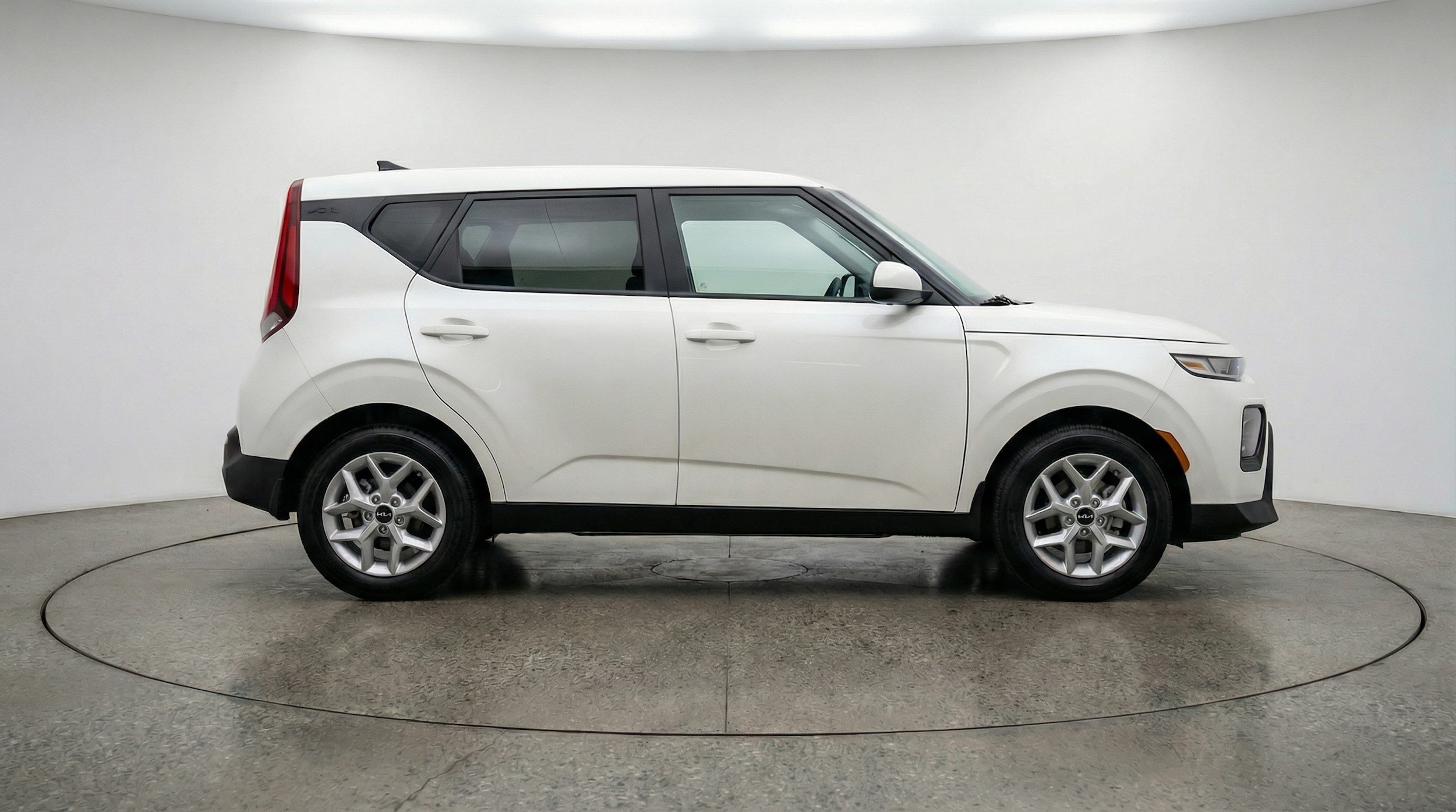 Thumbnail: 2025 Kia Soul - 8