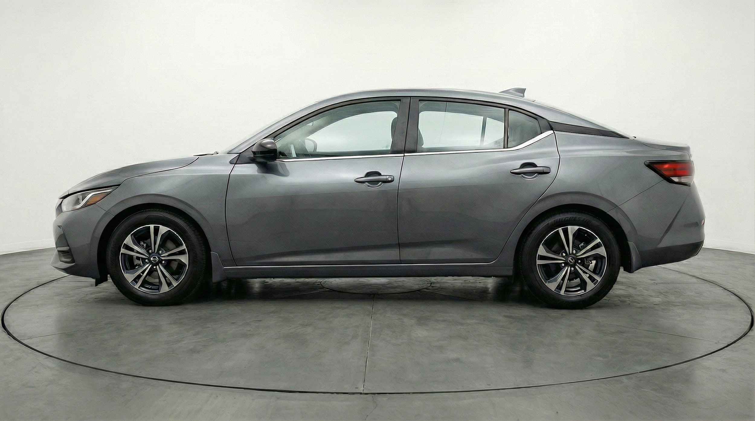 Thumbnail: 2025 Nissan Sentra - 5