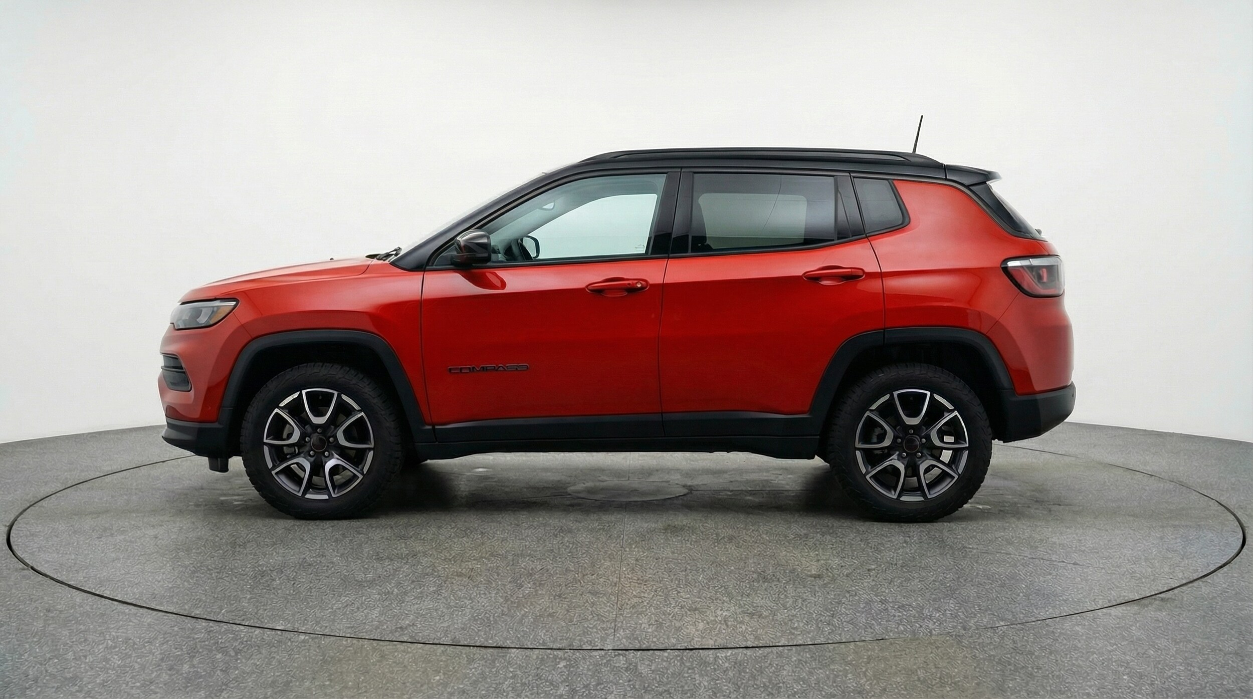 Thumbnail: 2025 Jeep Compass - 4