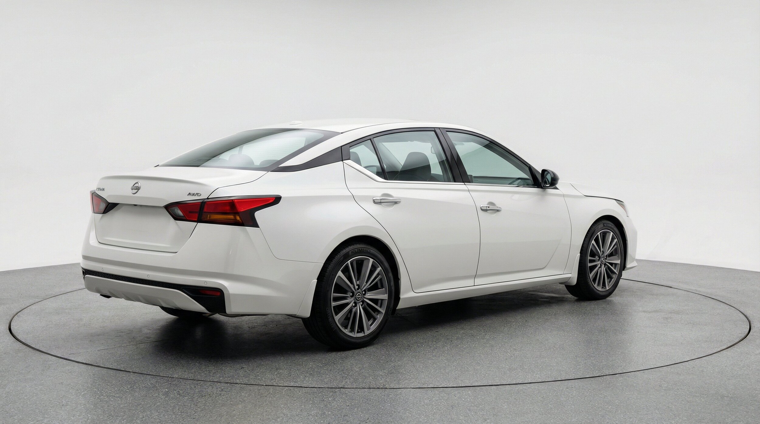 Thumbnail: 2025 Nissan Altima - 9