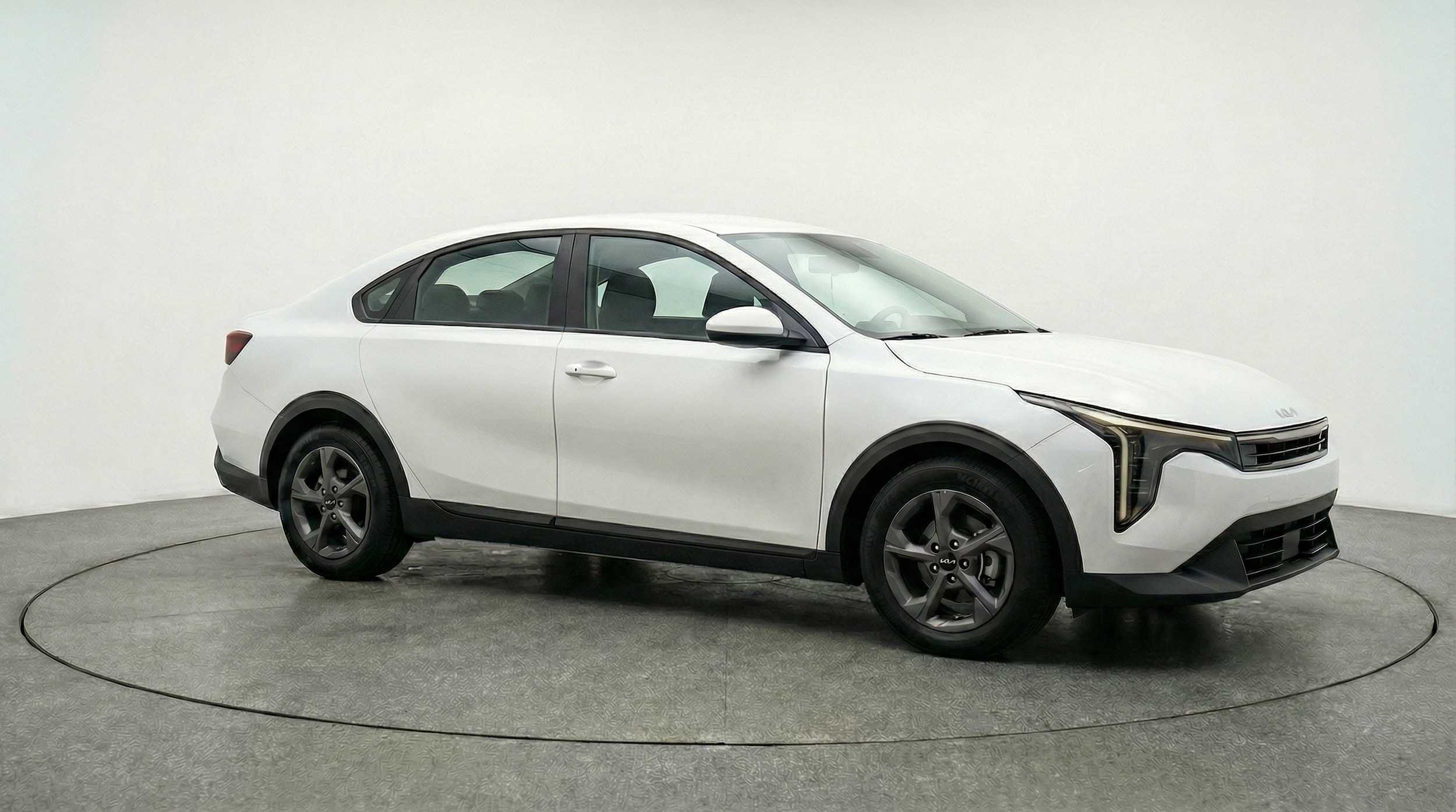 Thumbnail: 2025 Kia K4 - 1