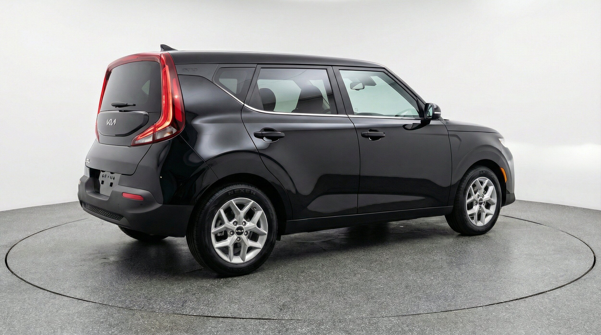Thumbnail: 2025 Kia Soul - 9