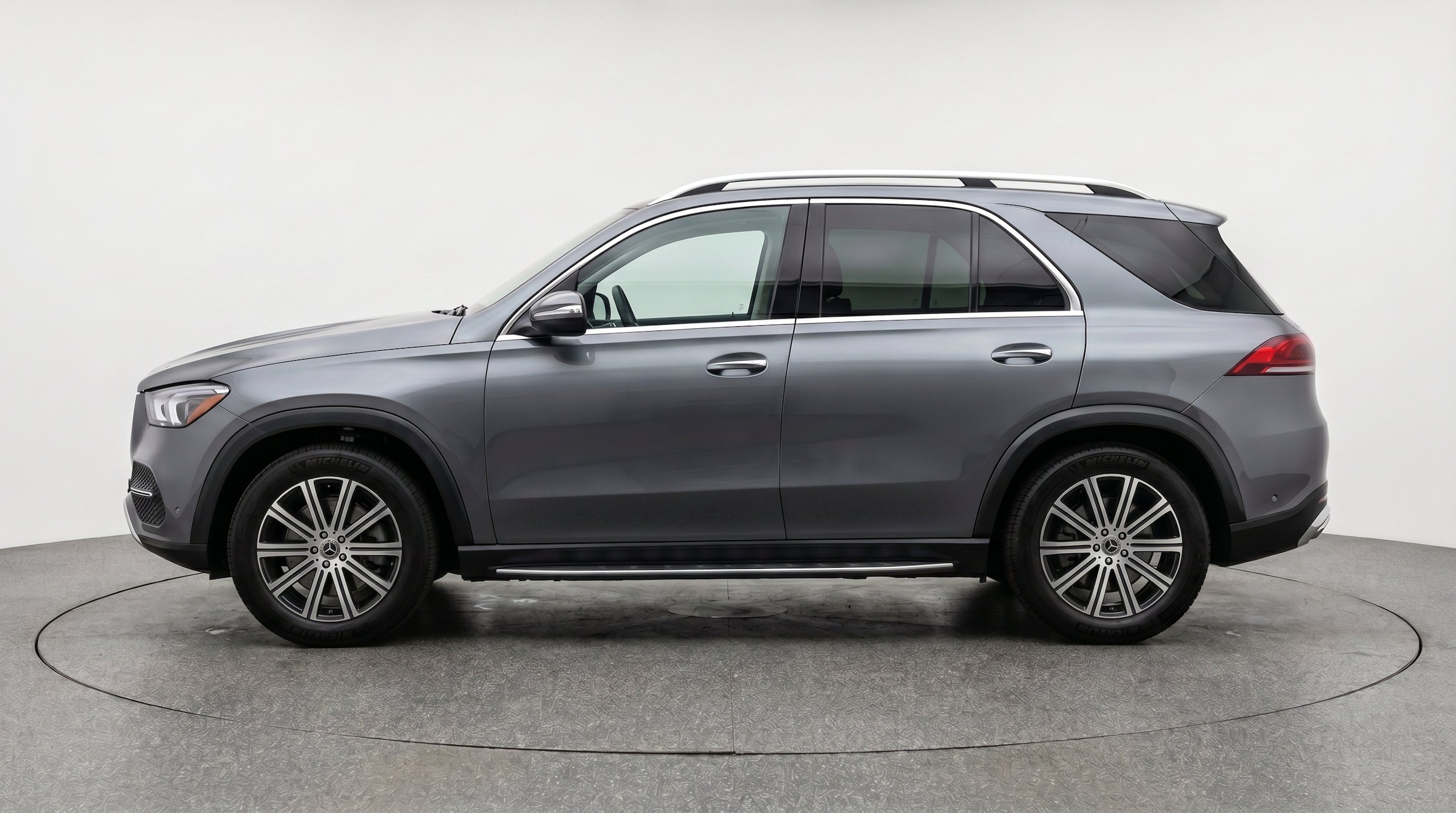 Thumbnail: 2026 Mercedes-Benz GLE - 5