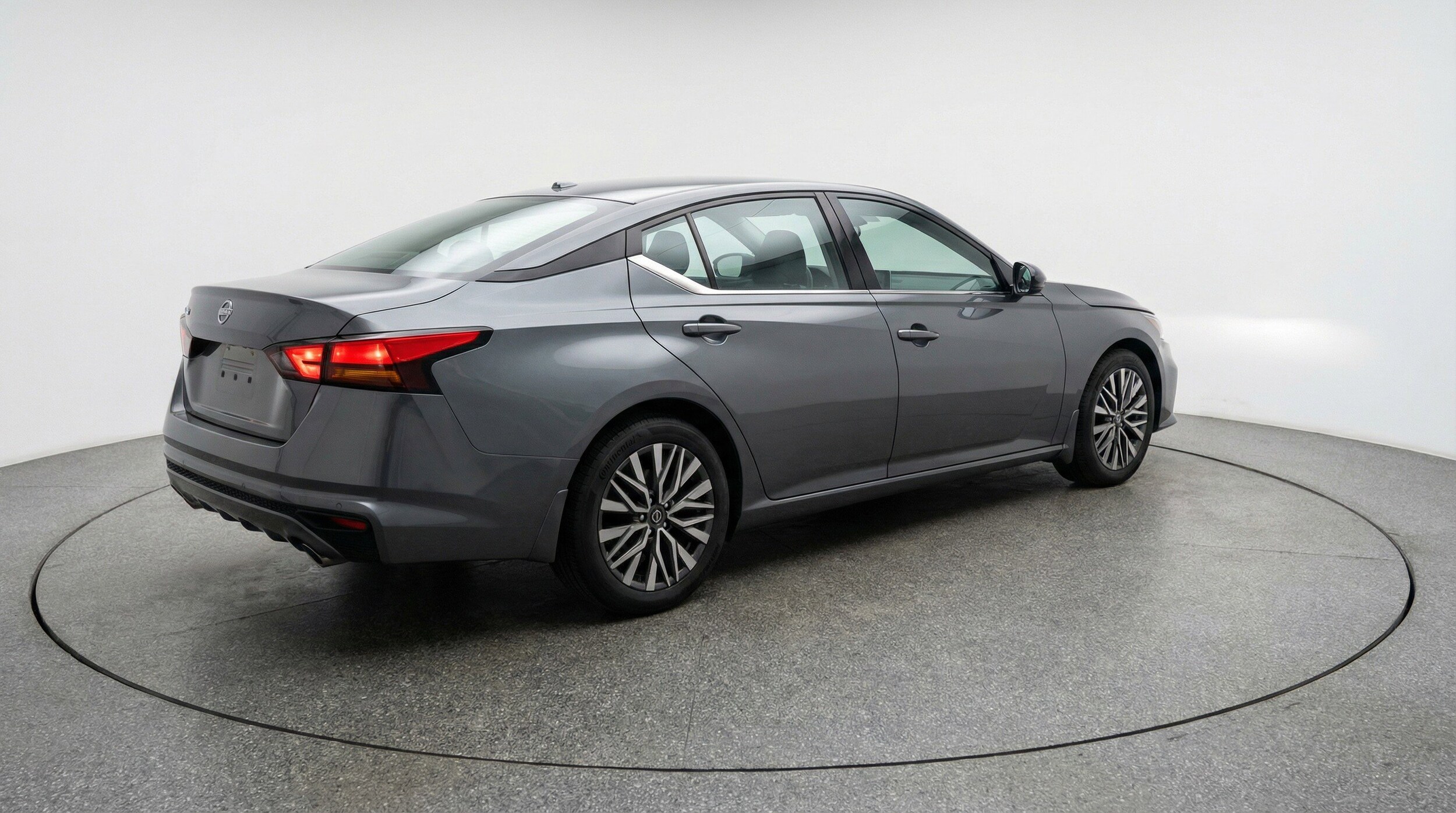 Thumbnail: 2025 Nissan Altima - 9