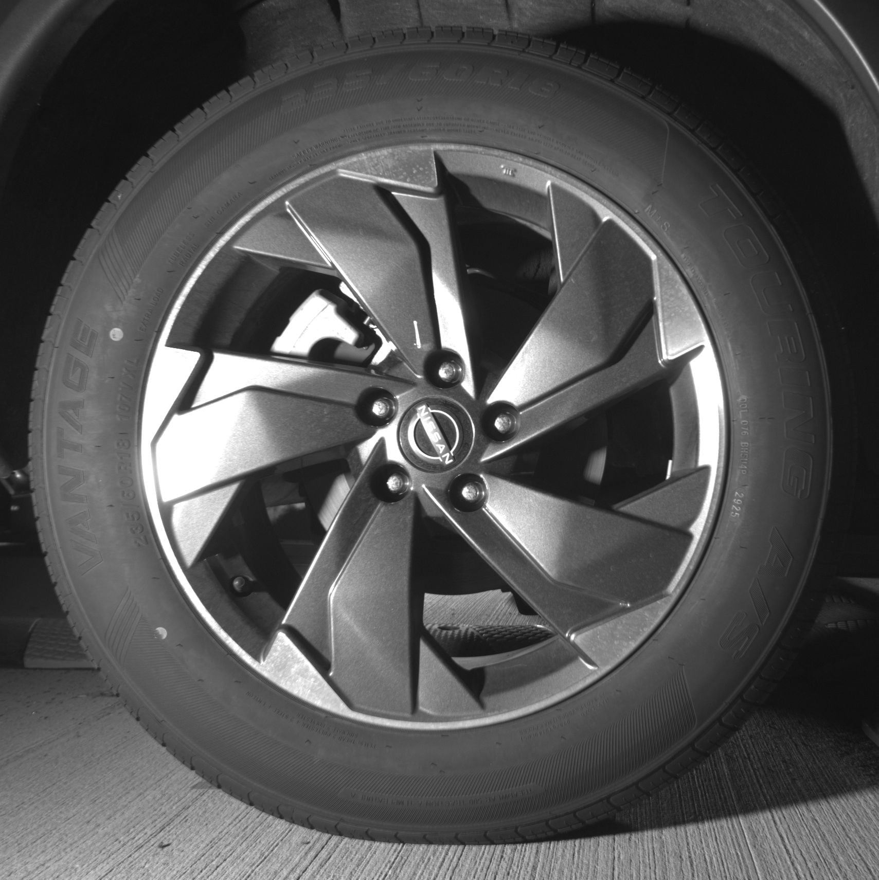 Thumbnail: 2025 Nissan Rogue - 12