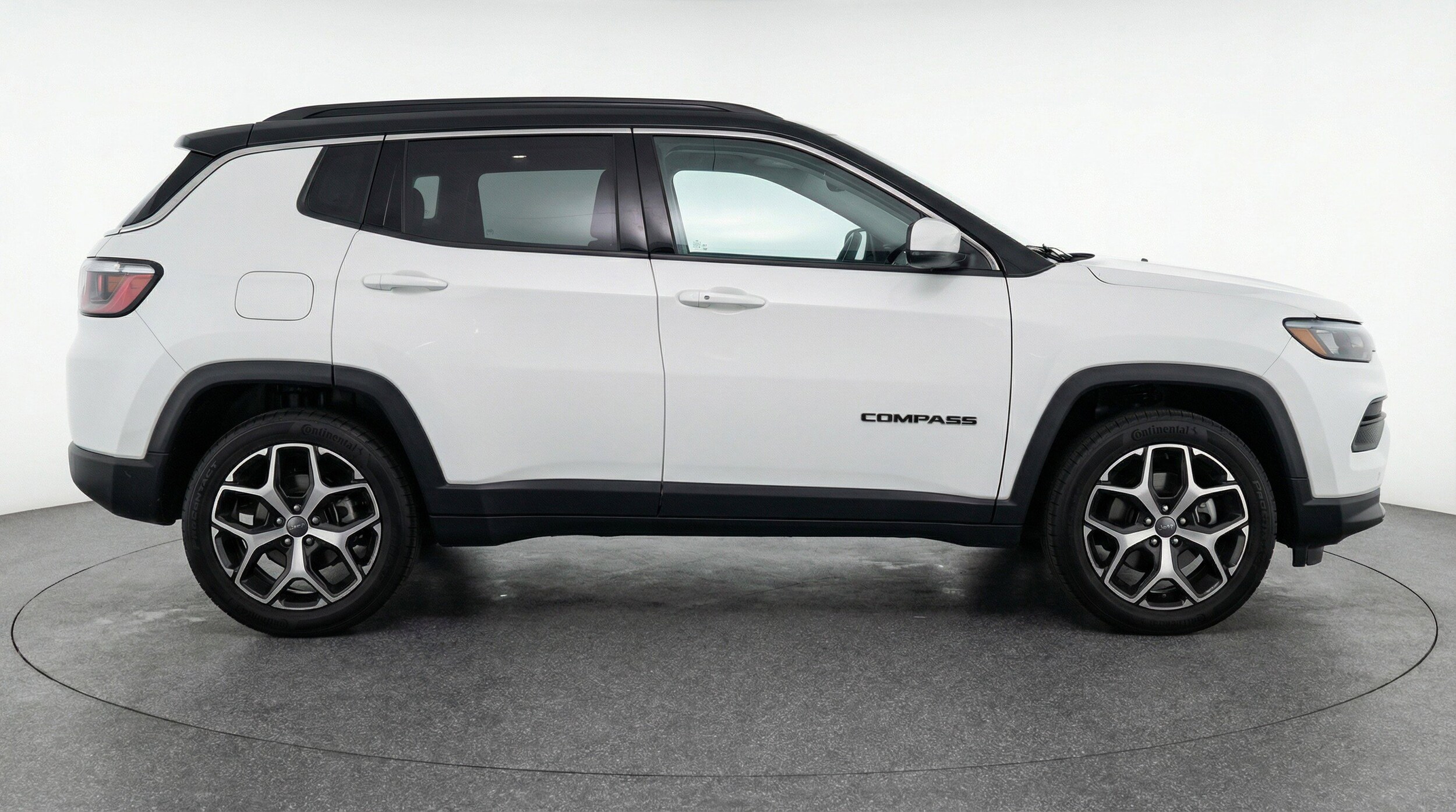 Thumbnail: 2025 Jeep Compass - 11