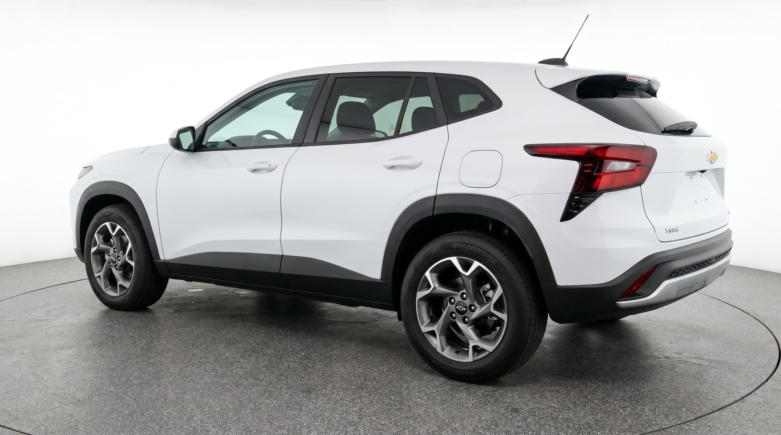 Thumbnail: 2025 Chevrolet Trax - 6