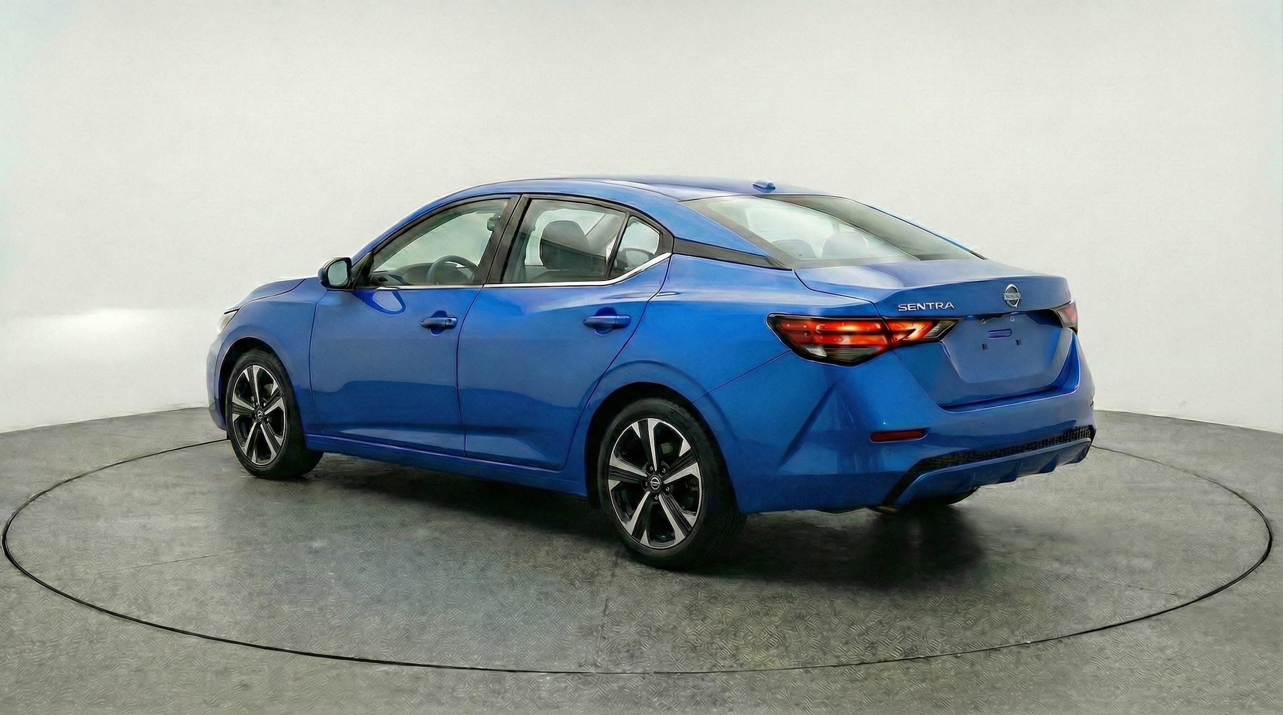 Thumbnail: 2025 Nissan Sentra - 5