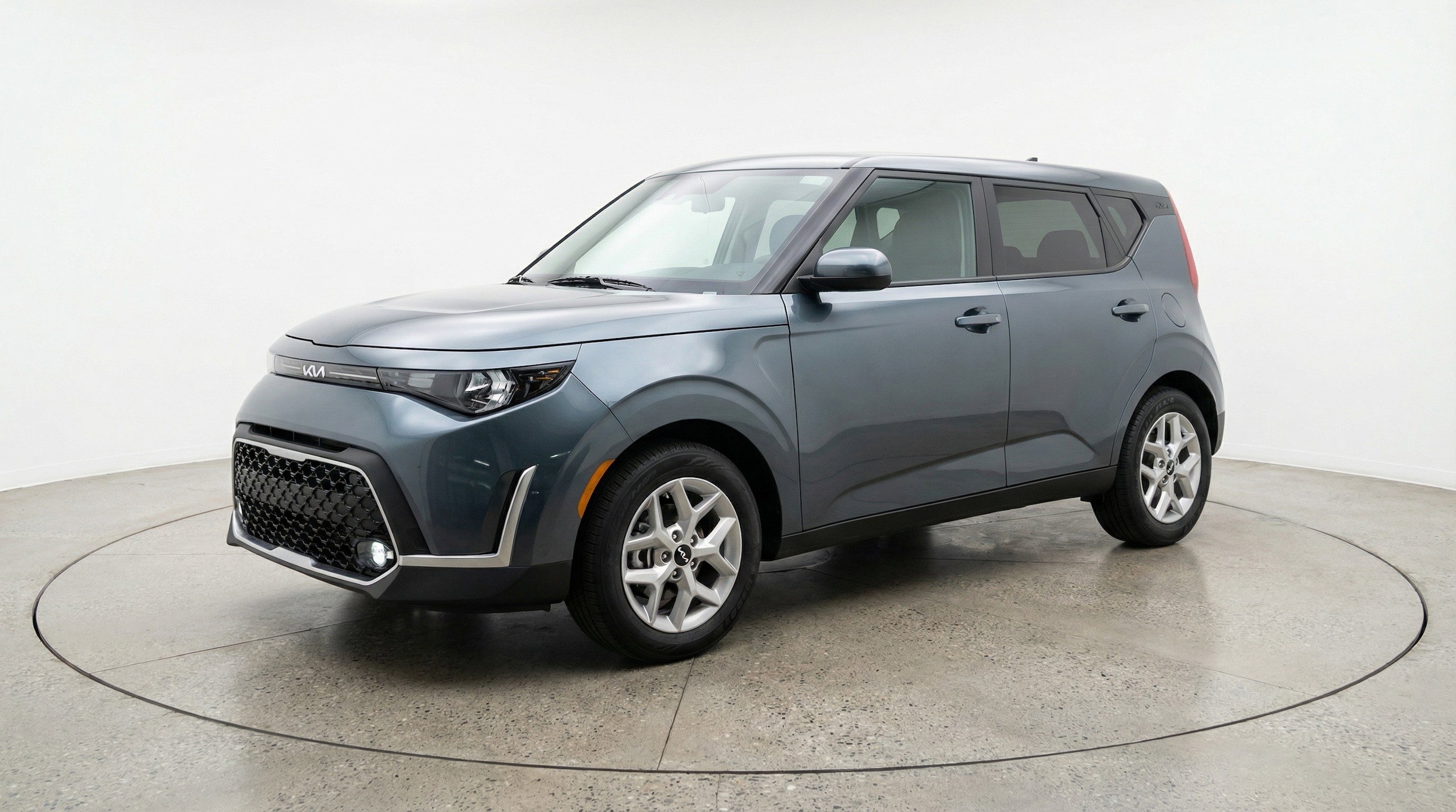 Thumbnail: 2025 Kia Soul - 3