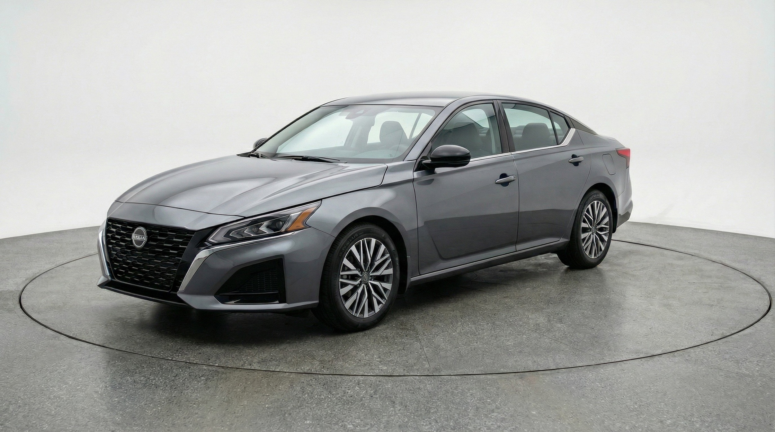 Thumbnail: 2025 Nissan Altima - 3