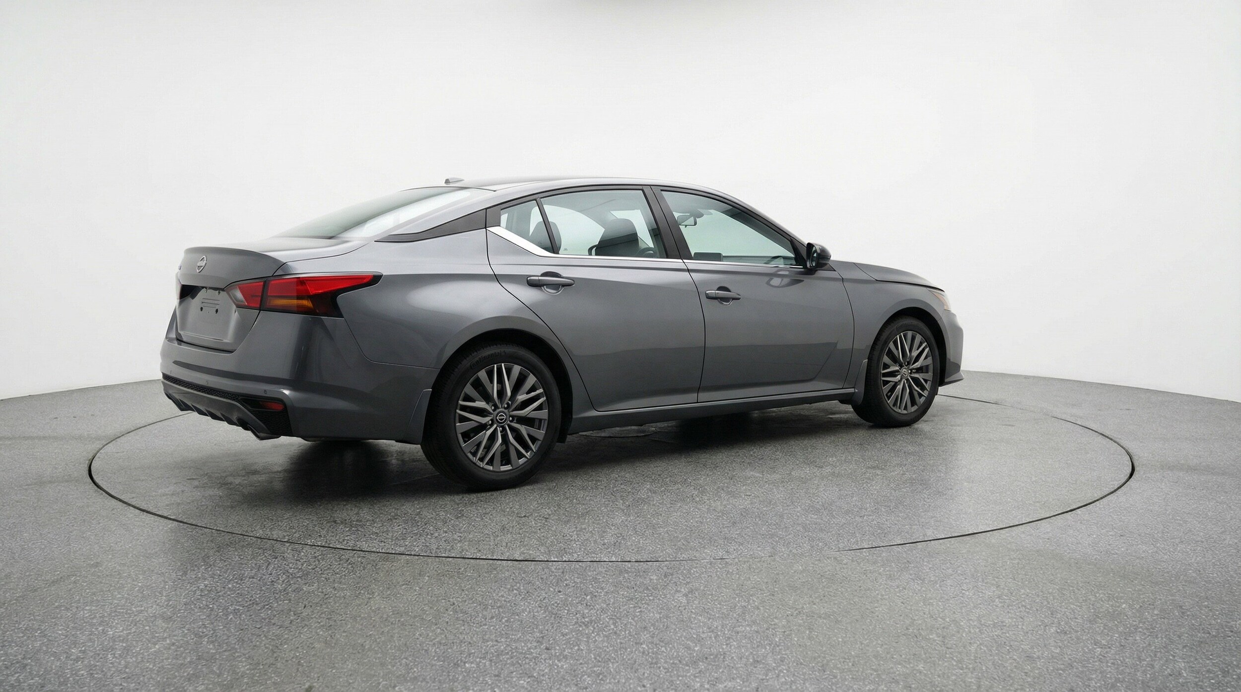 Thumbnail: 2025 Nissan Altima - 9