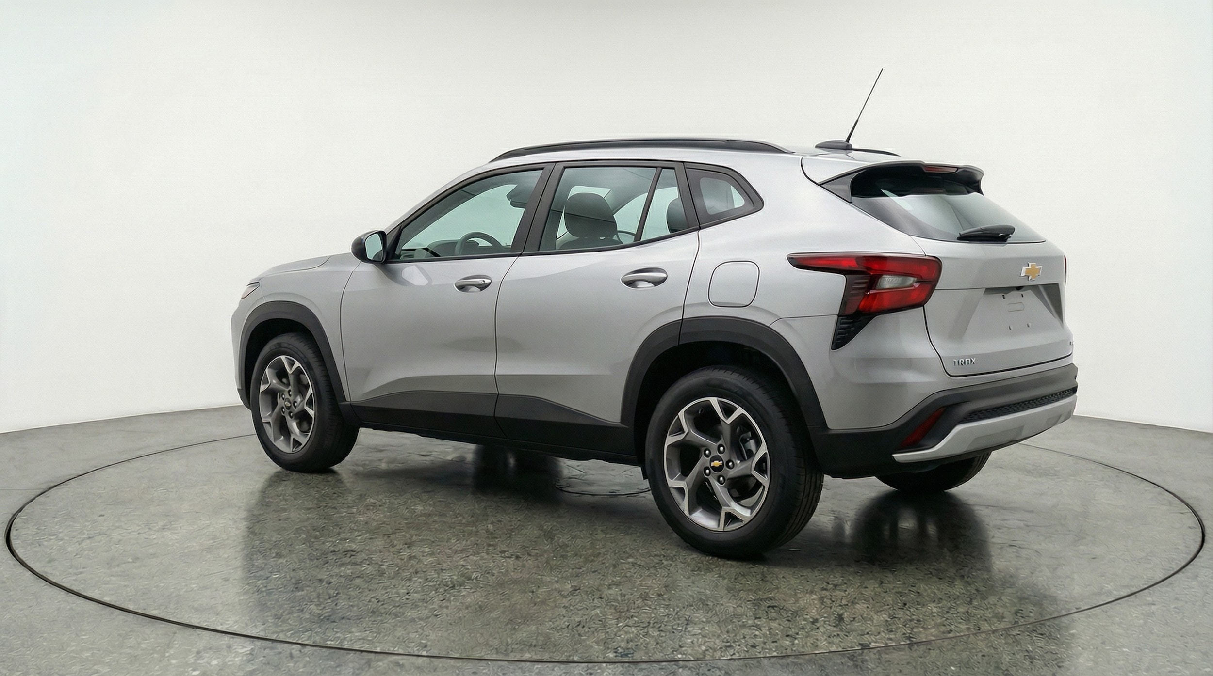 Thumbnail: 2025 Chevrolet Trax - 5