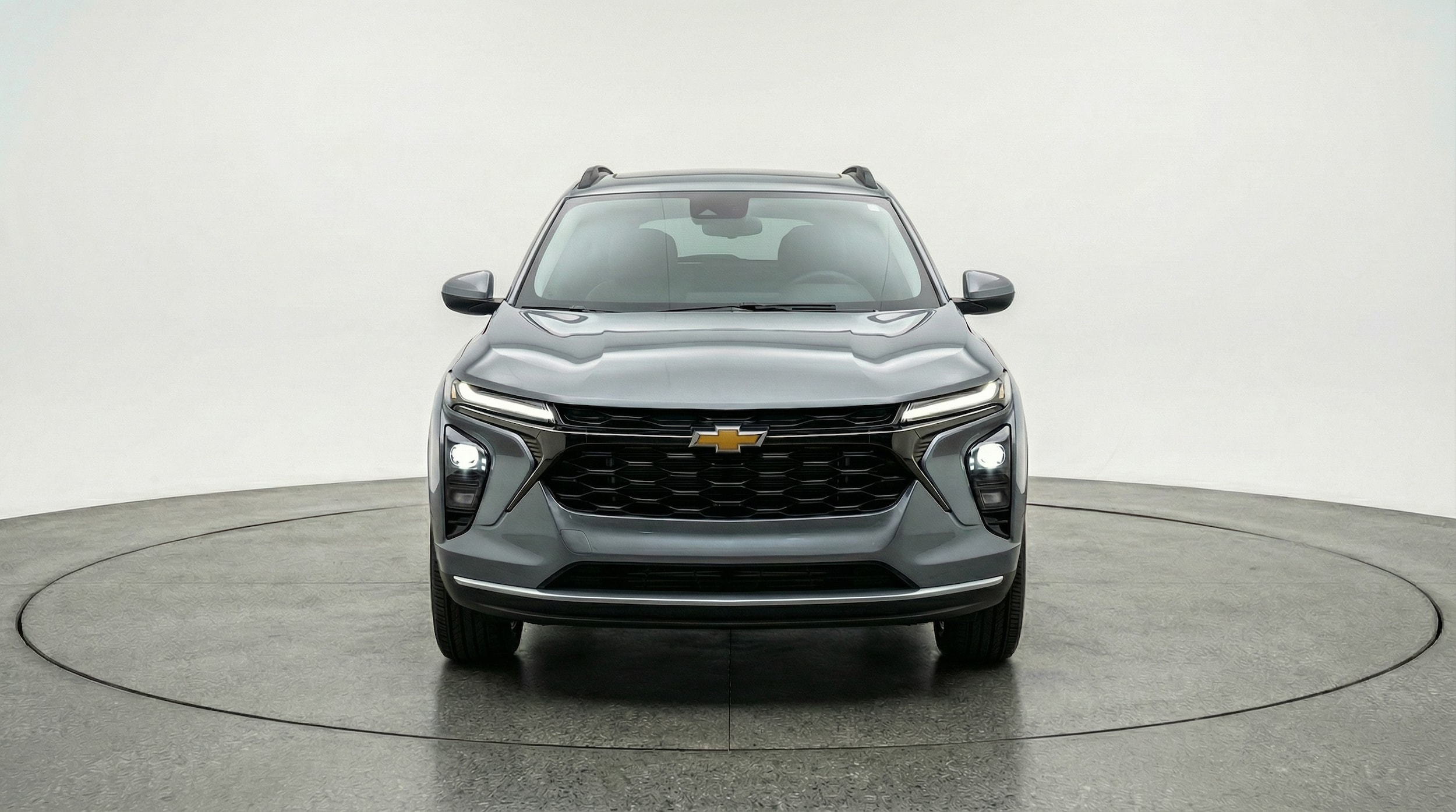 Thumbnail: 2025 Chevrolet Trax - 2