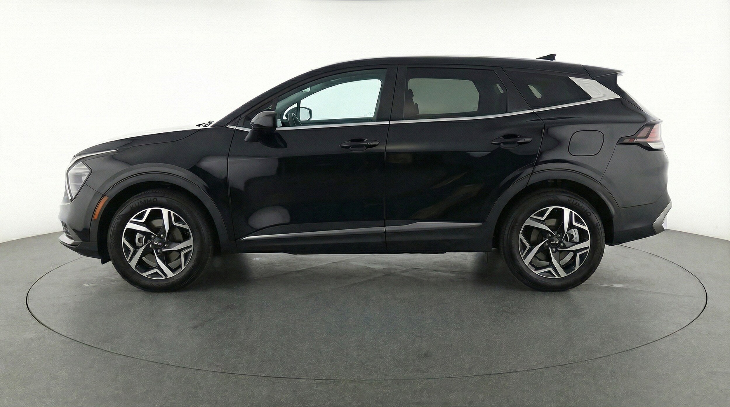 Thumbnail: 2025 Kia Sportage - 5