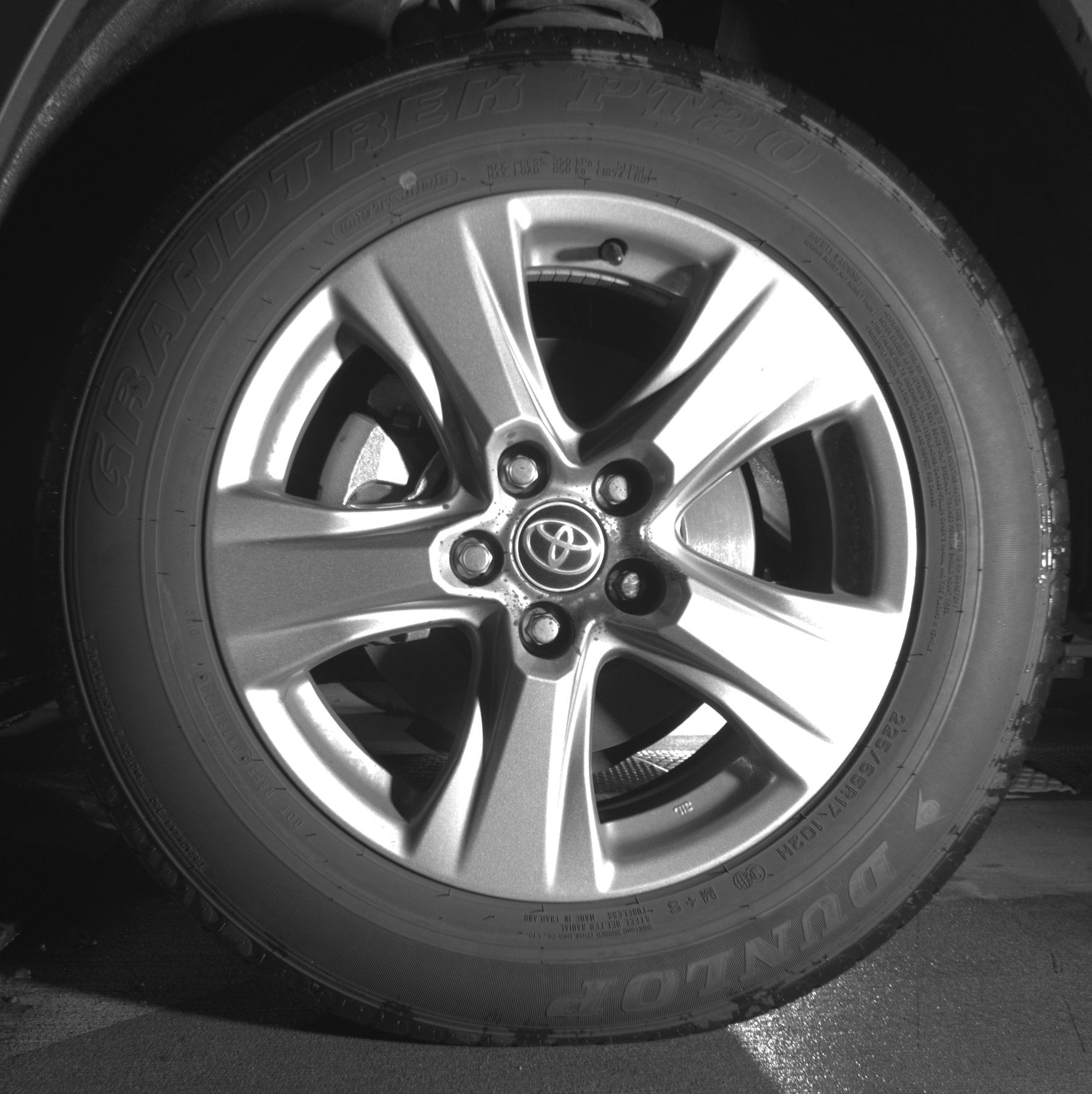 Thumbnail: 2025 Toyota RAV4 - 9