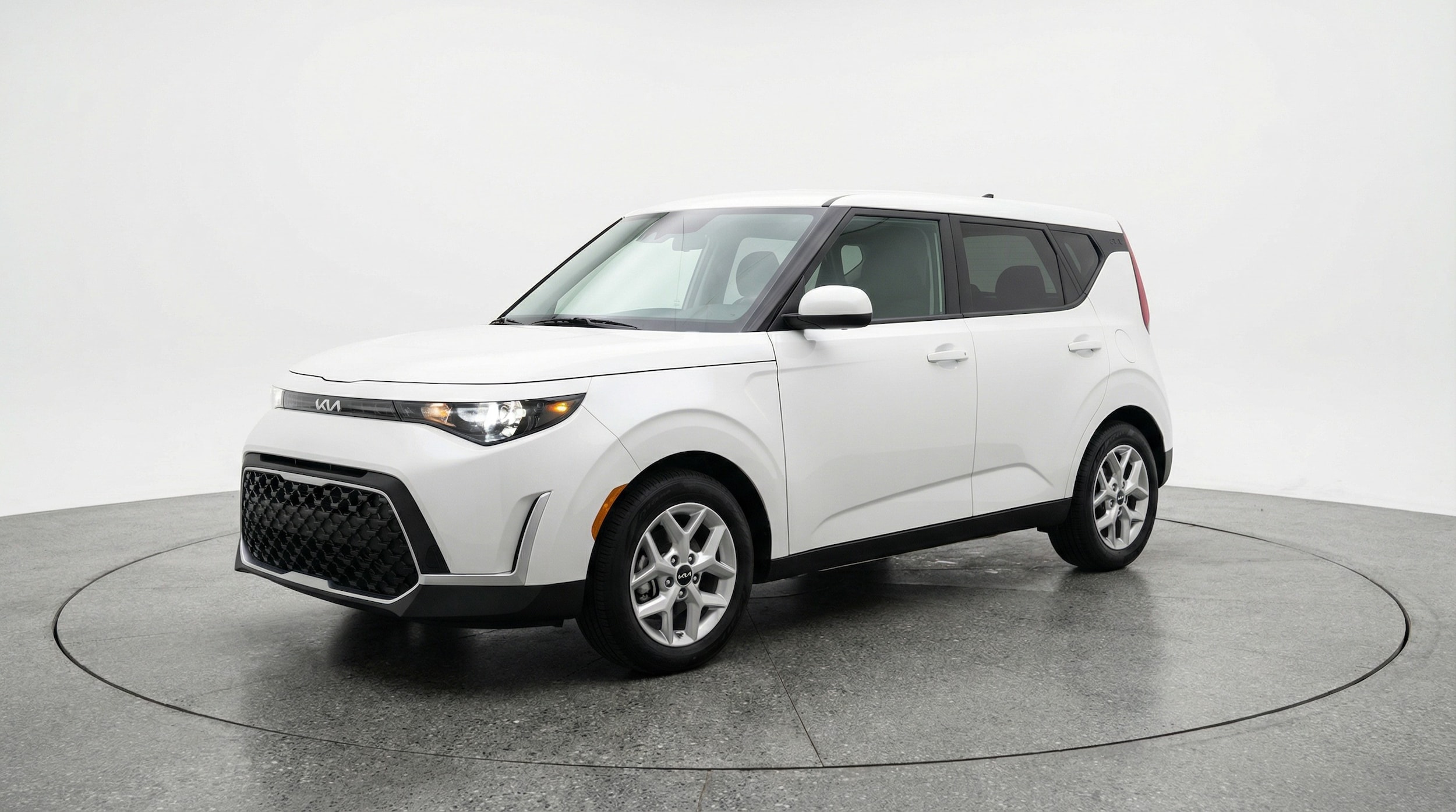 Thumbnail: 2025 Kia Soul - 3