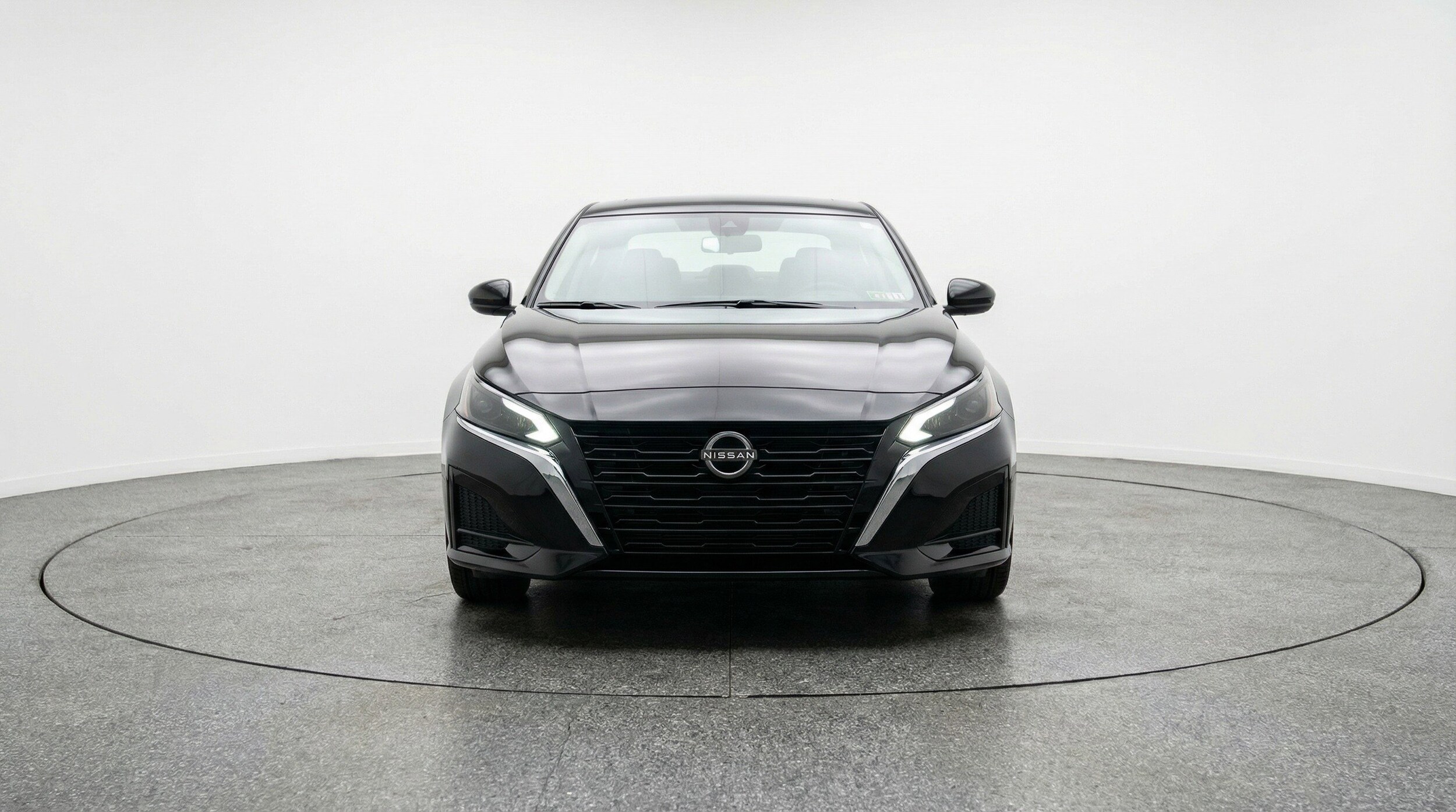 Thumbnail: 2025 Nissan Altima - 2