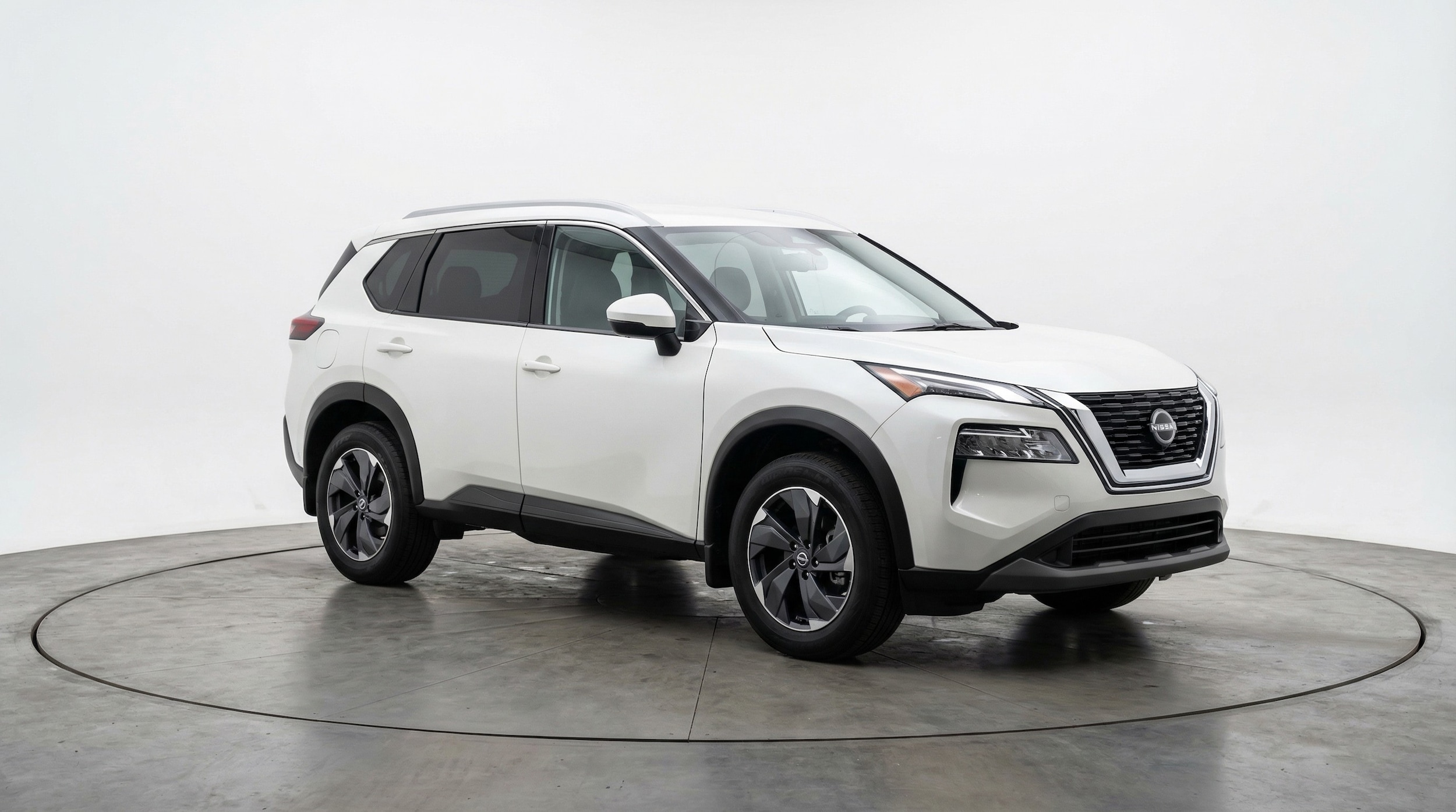 Thumbnail: 2025 Nissan Rogue - 1