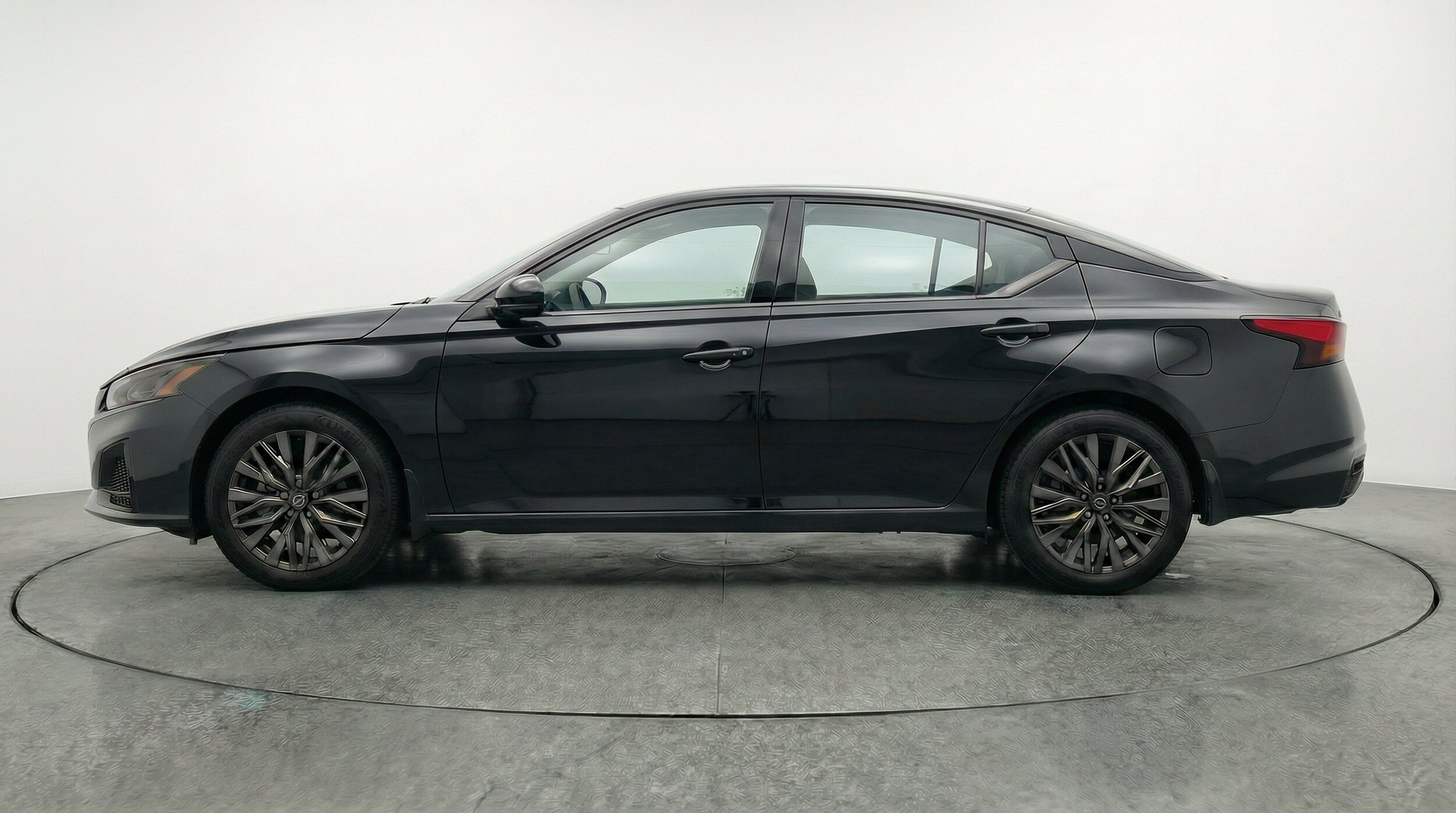 Thumbnail: 2026 Nissan Altima - 5