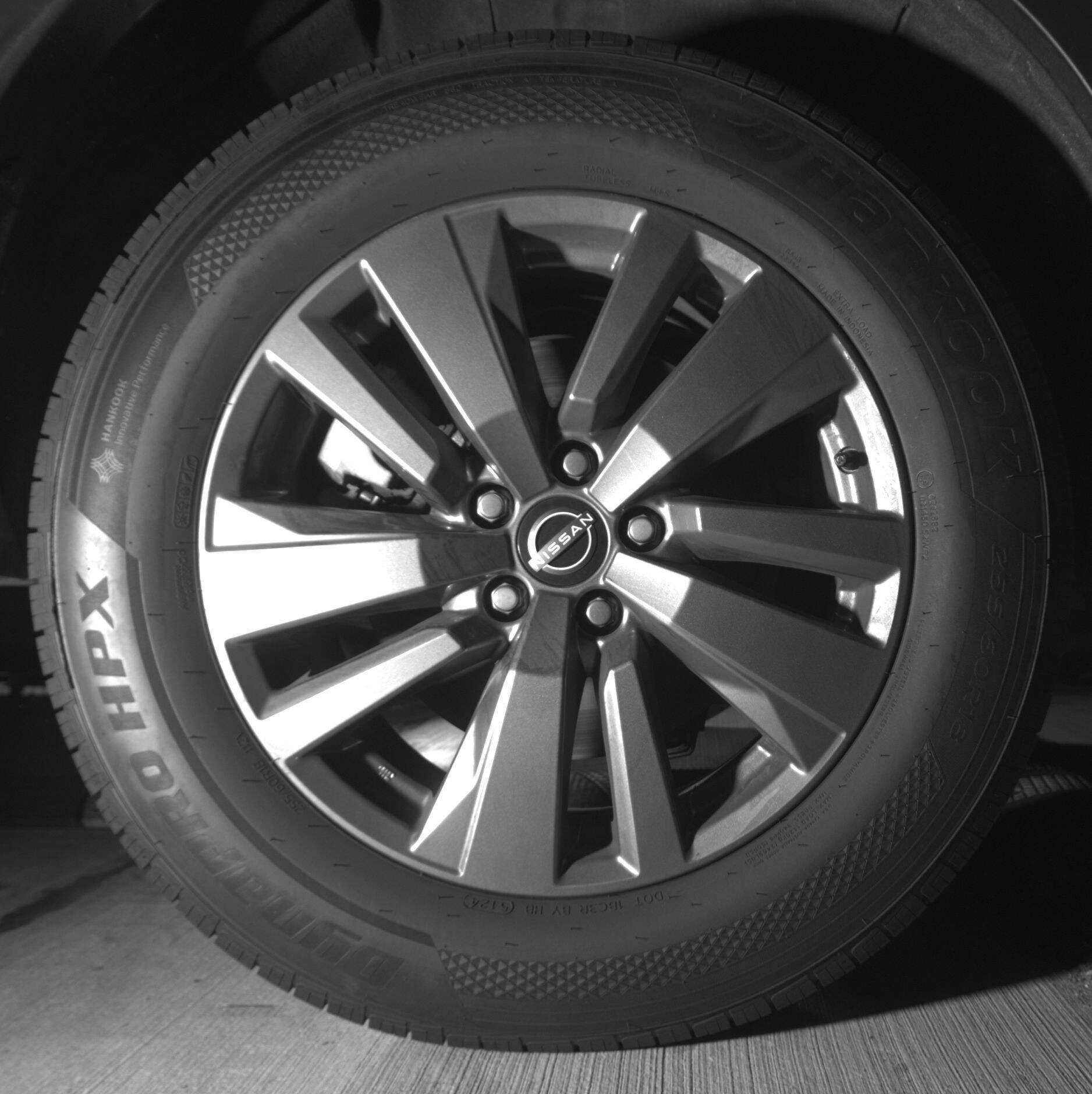 Thumbnail: 2024 Nissan Pathfinder - 12