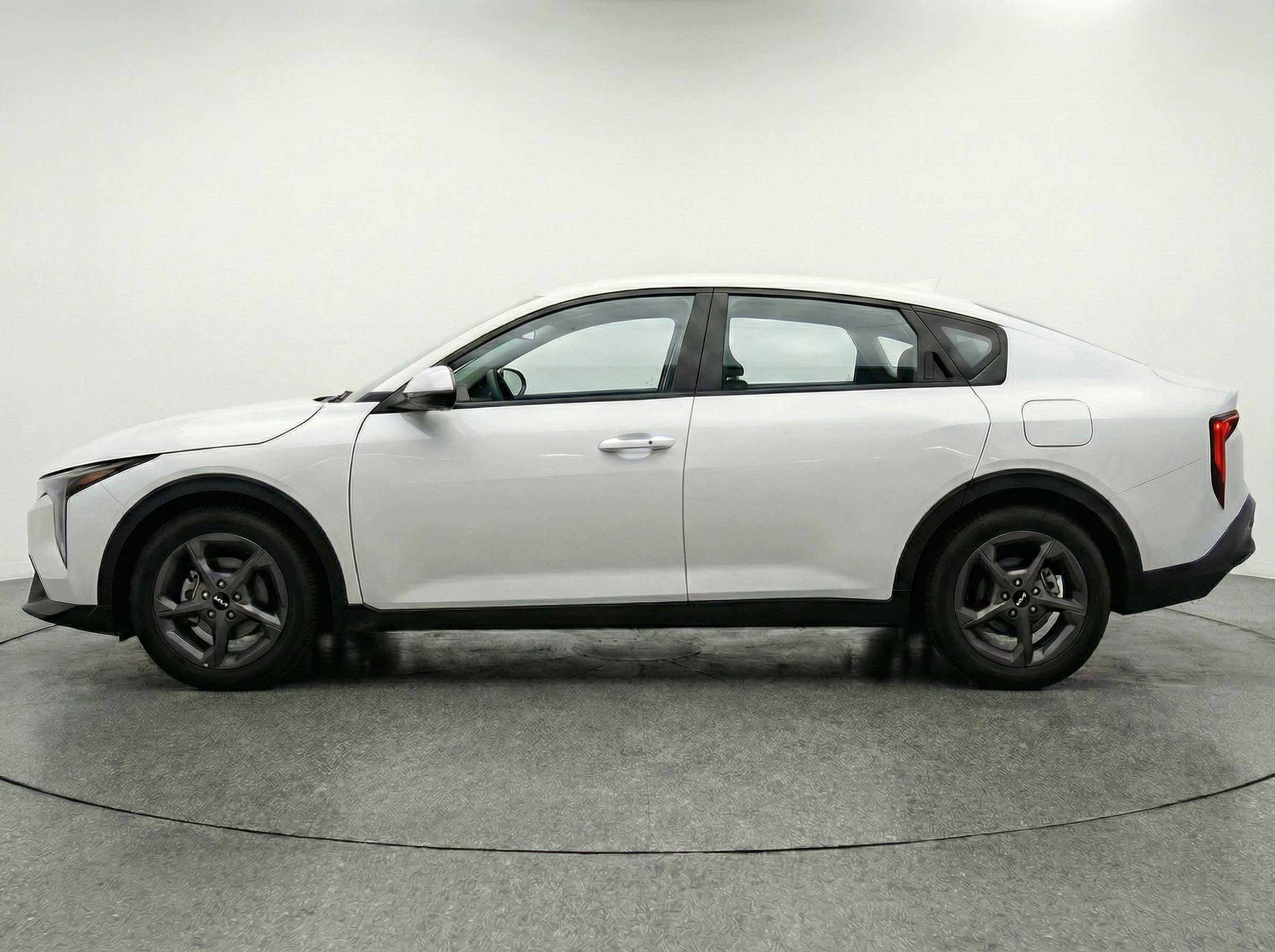 Thumbnail: 2025 Kia K4 - 5