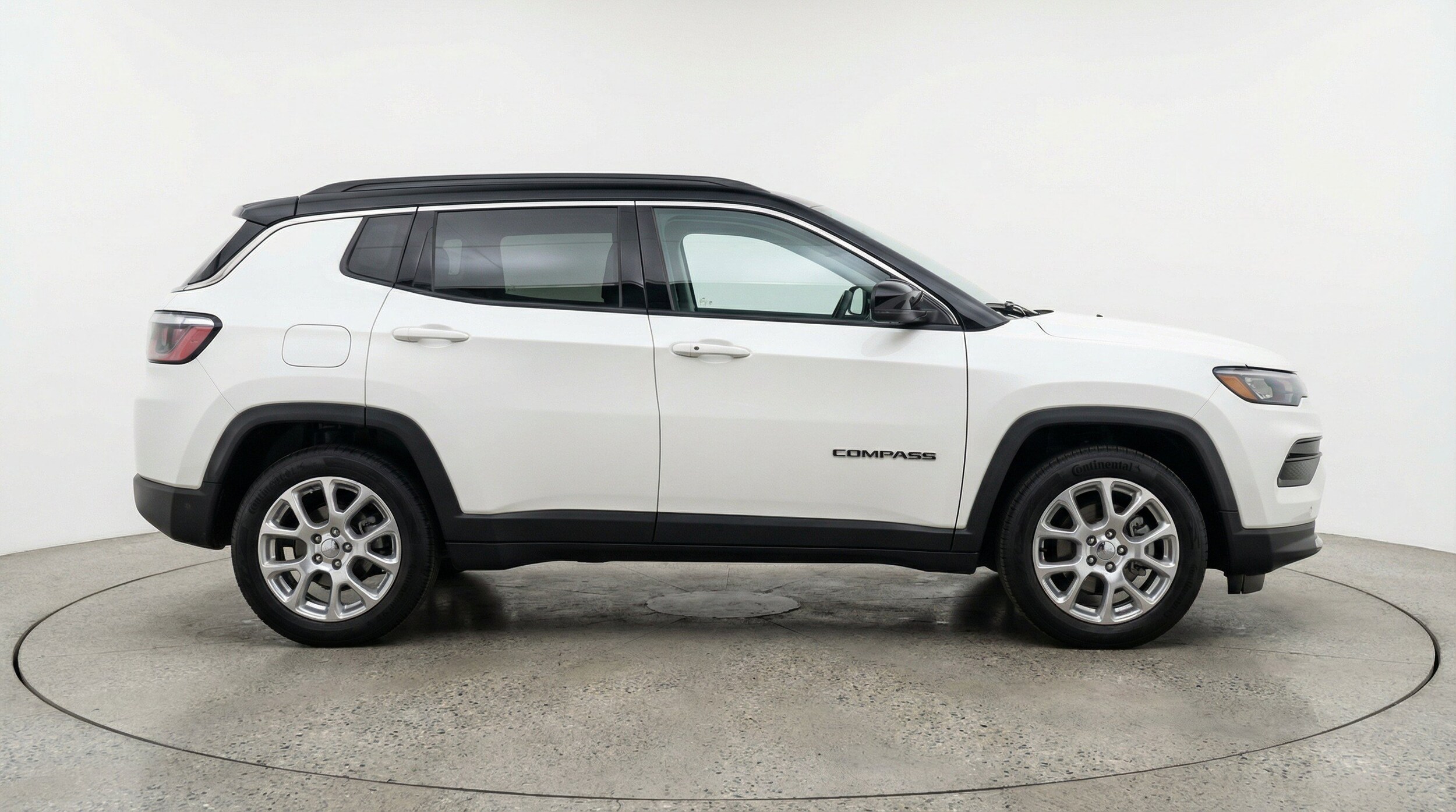 Thumbnail: 2025 Jeep Compass - 11