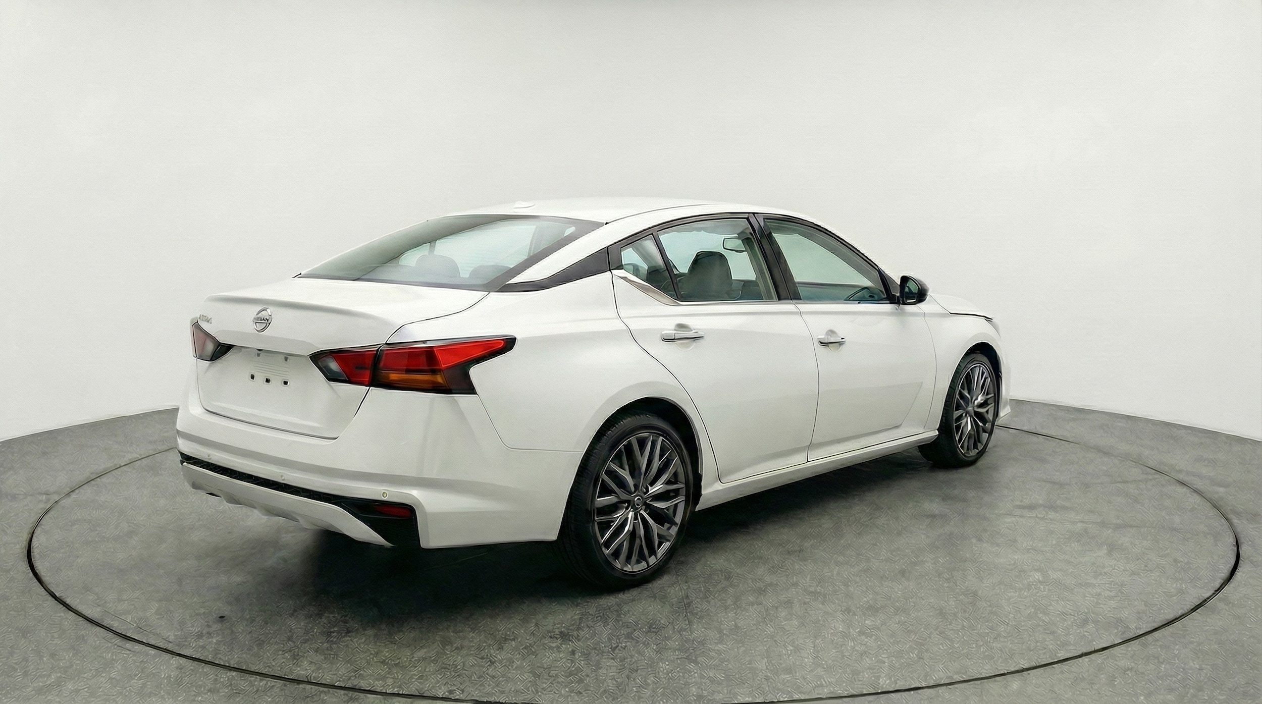 Thumbnail: 2025 Nissan Altima - 7