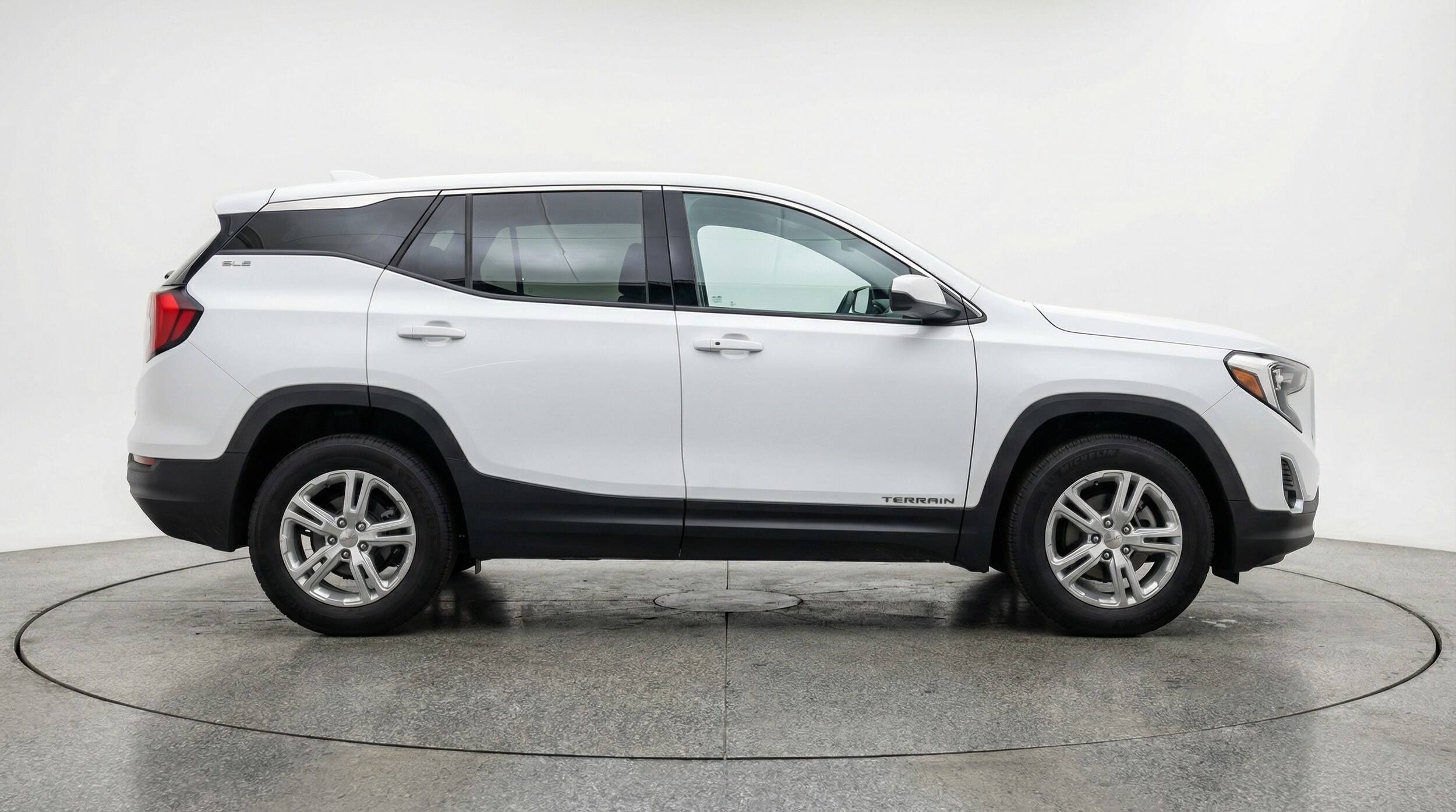 Thumbnail: 2024 GMC Terrain - 8