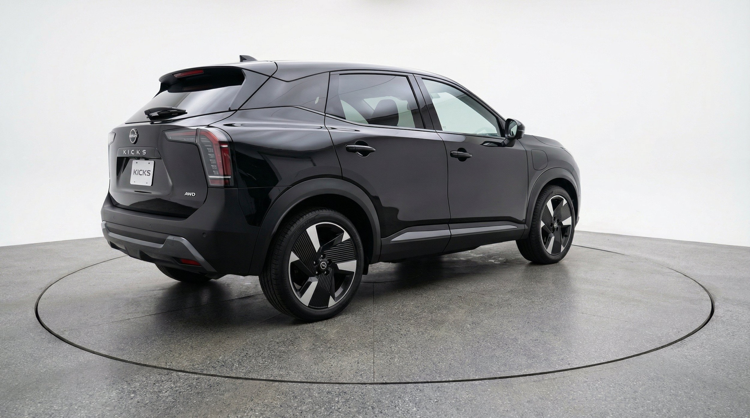 Thumbnail: 2026 Nissan Kicks - 9