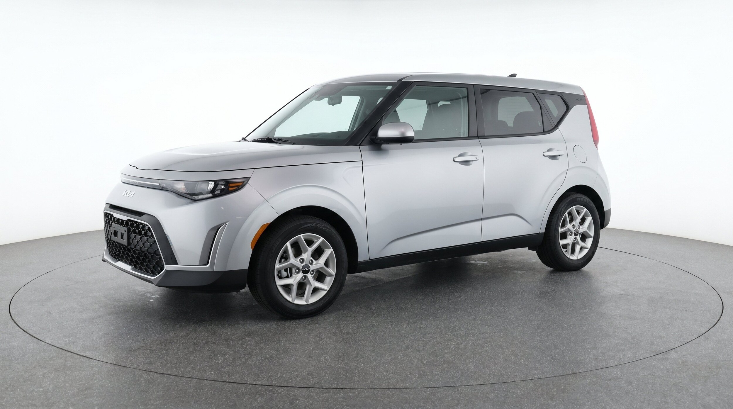 Thumbnail: 2025 Kia Soul - 3