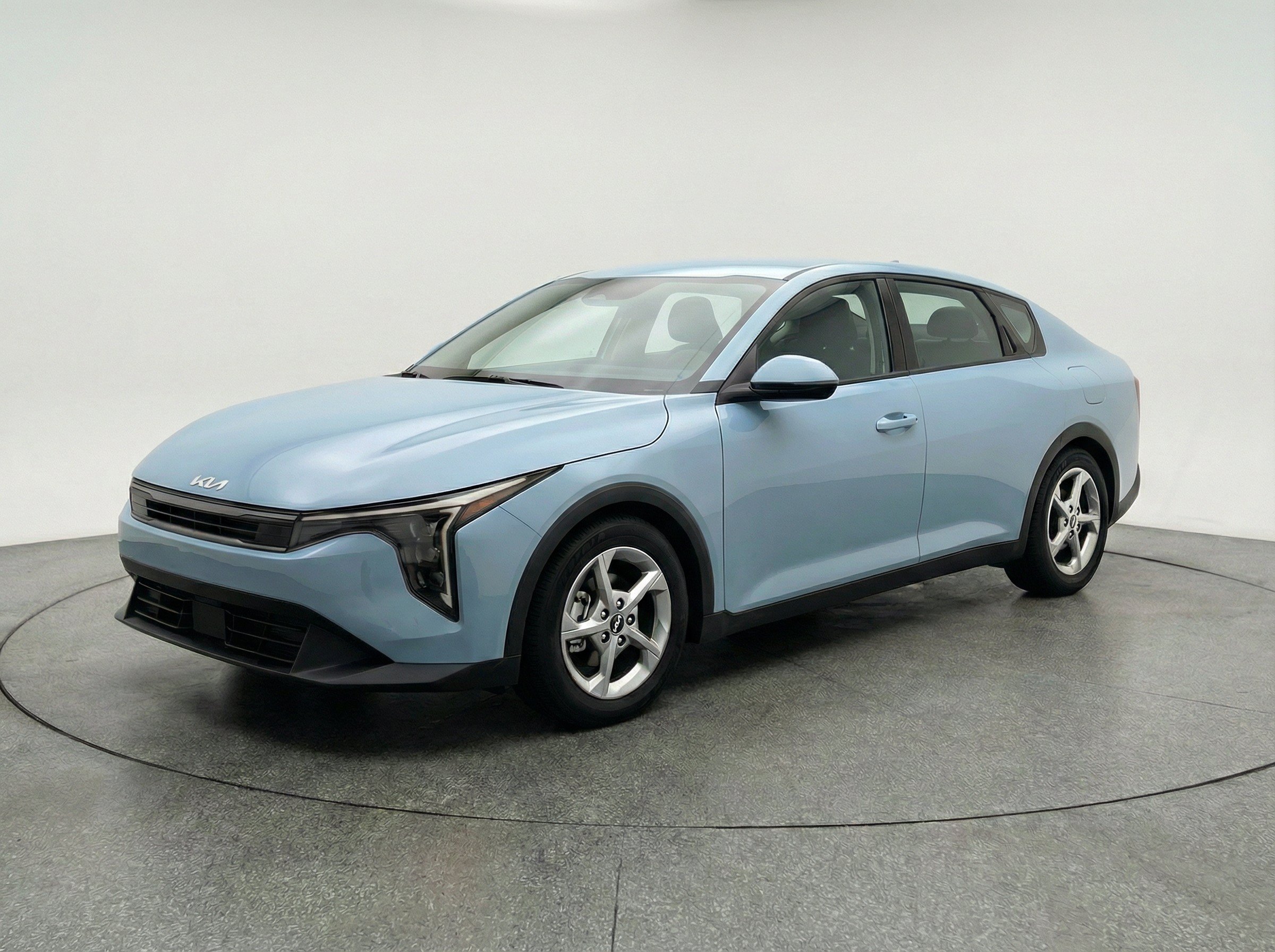 Thumbnail: 2025 Kia K4 - 3