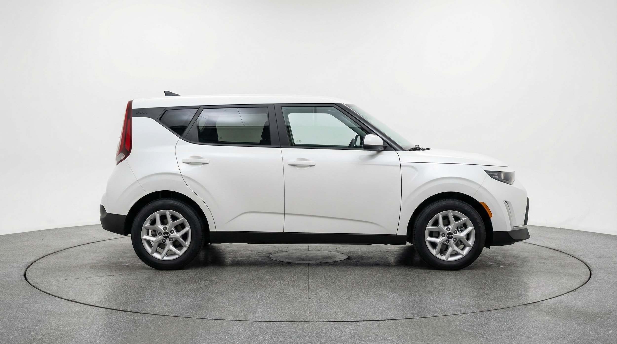 Thumbnail: 2025 Kia Soul - 8