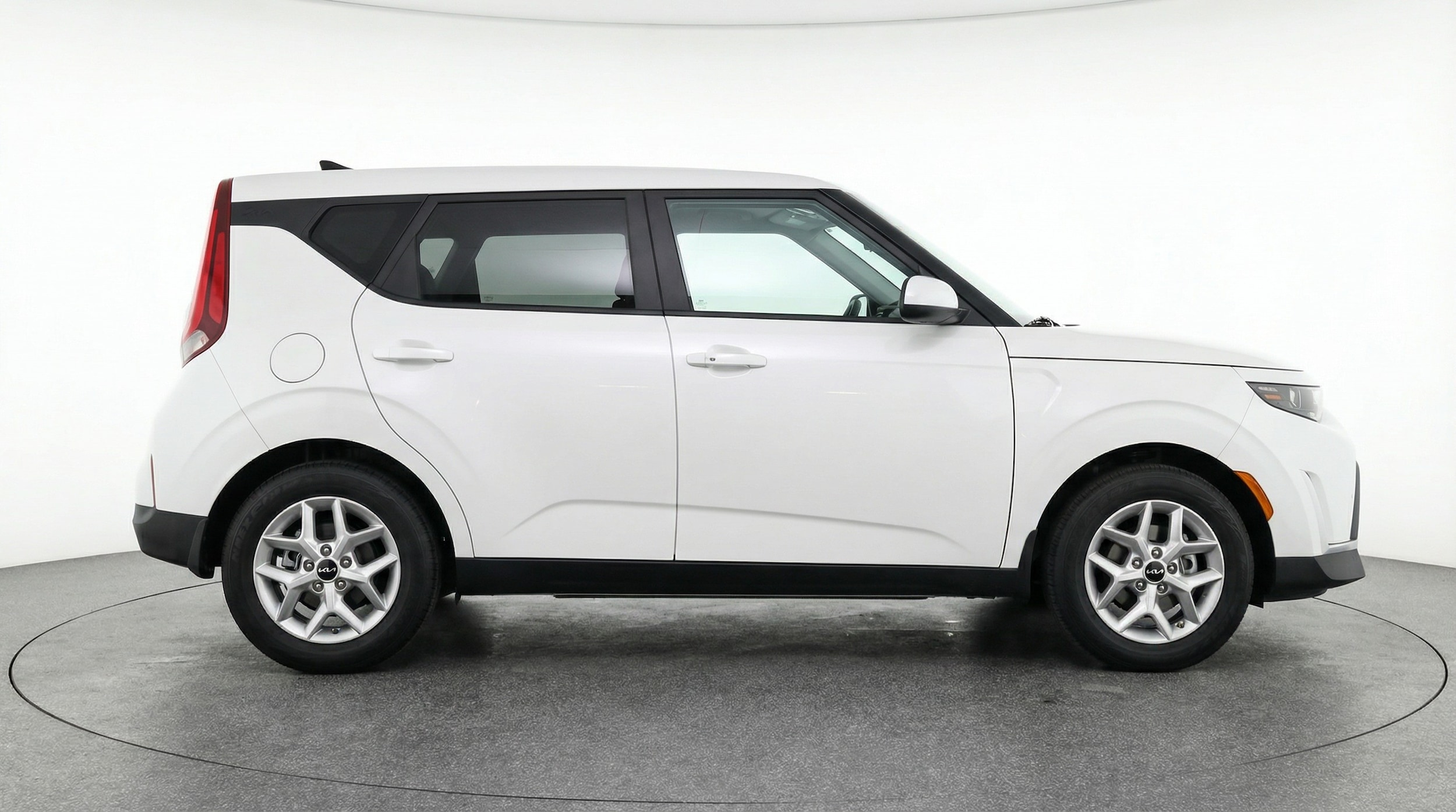 Thumbnail: 2025 Kia Soul - 8