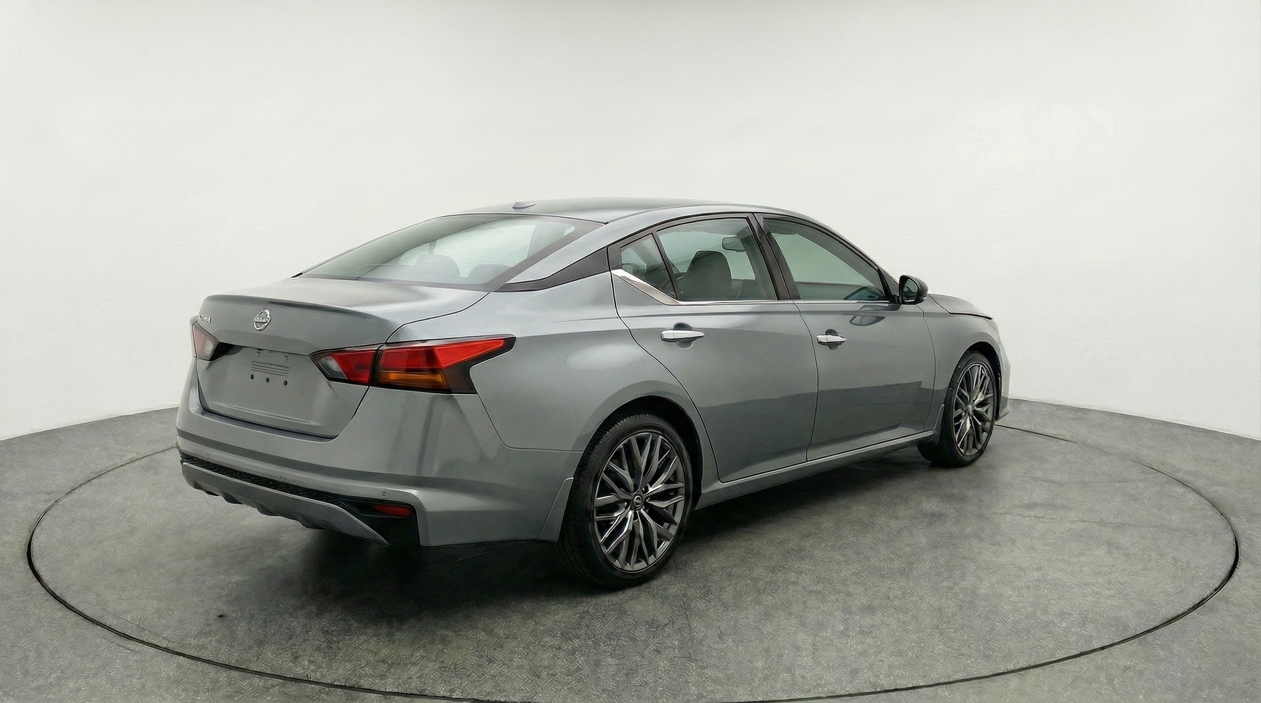 Thumbnail: 2025 Nissan Altima - 7