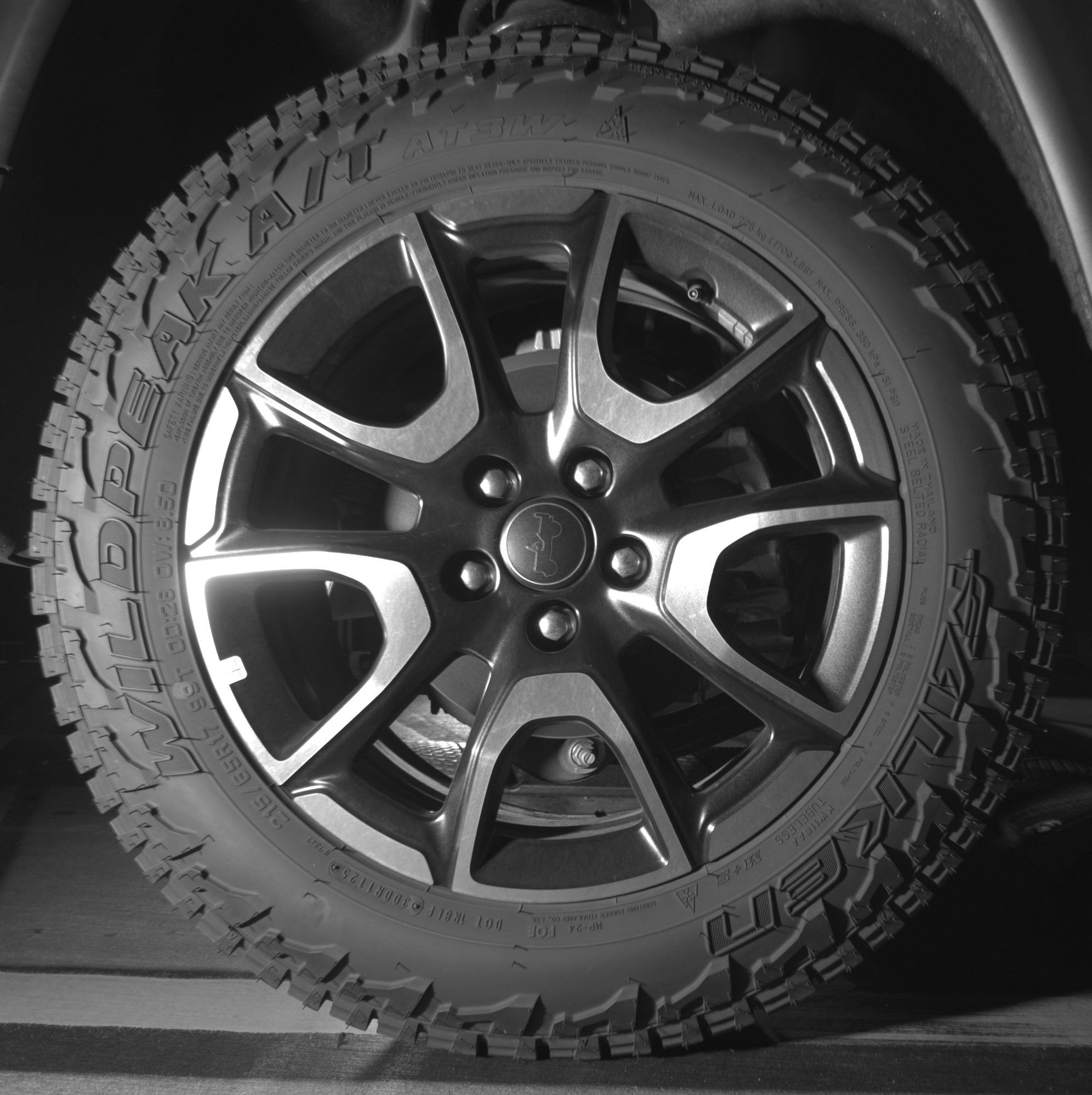 Thumbnail: 2025 Jeep Compass - 15