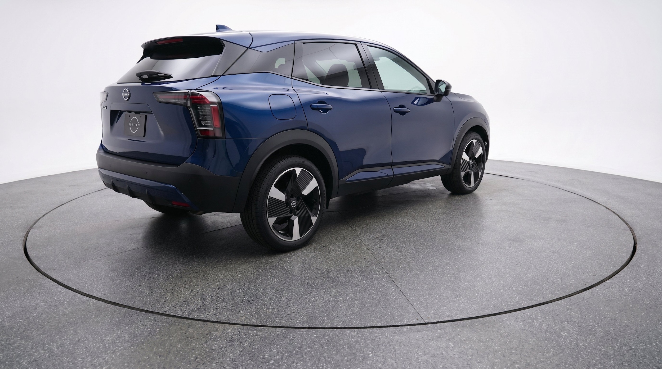 Thumbnail: 2026 Nissan Kicks - 9