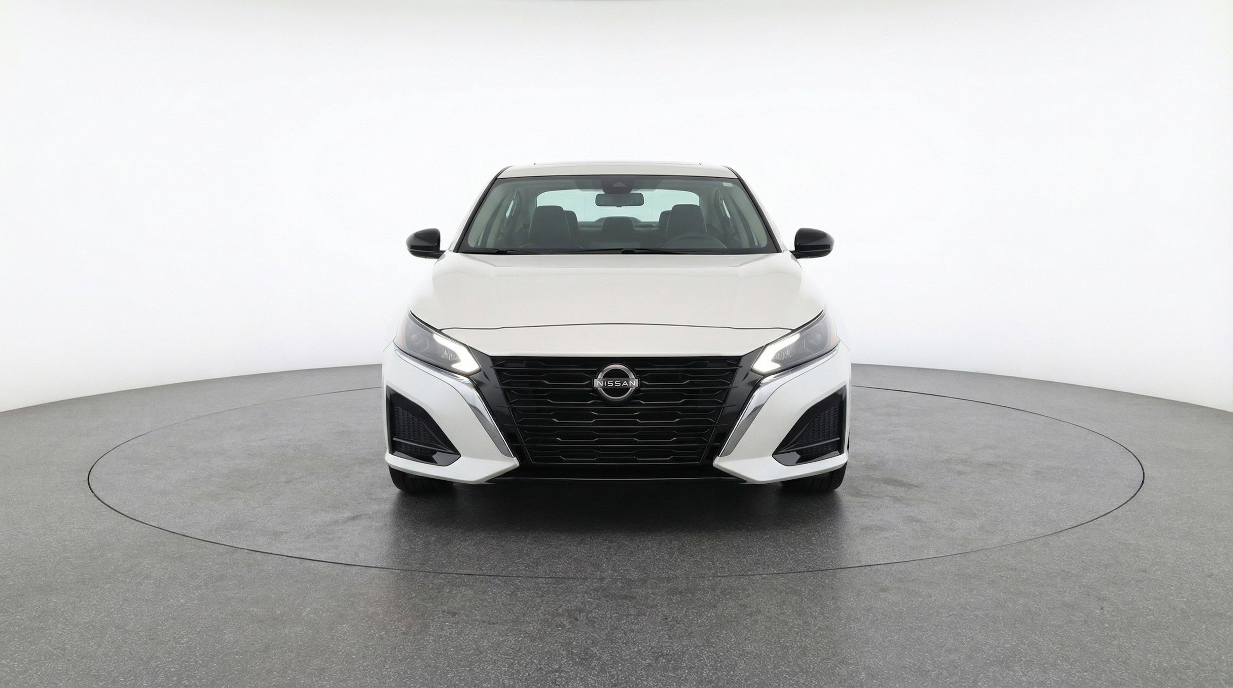 Thumbnail: 2025 Nissan Altima - 2