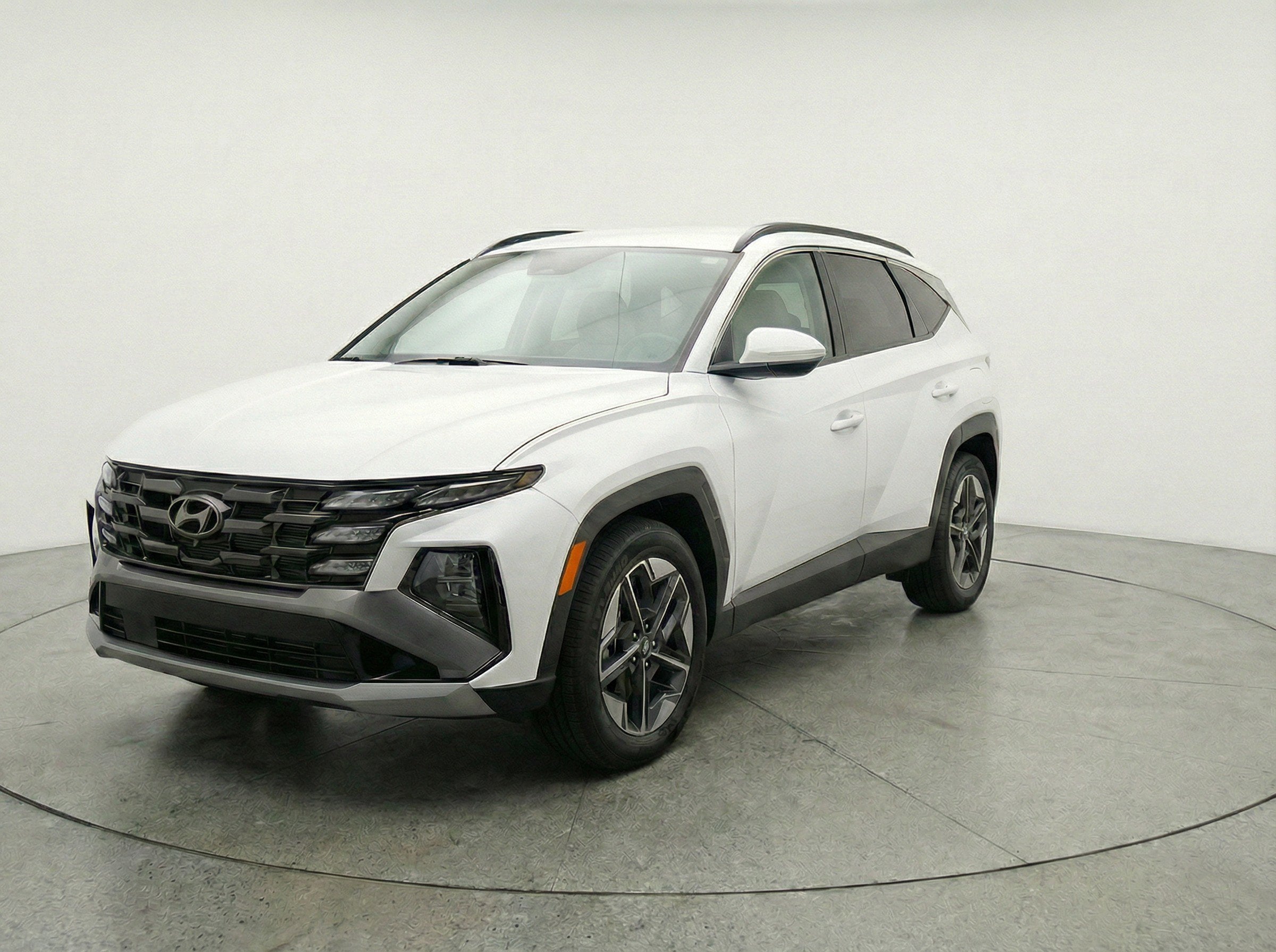 Thumbnail: 2025 Hyundai Tucson - 3